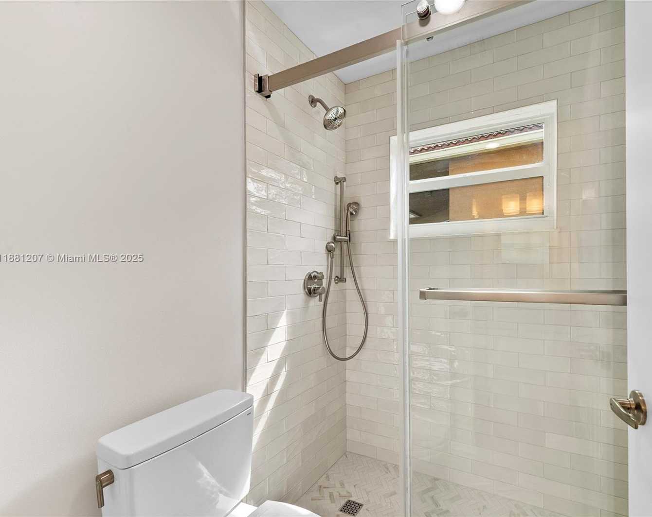 Small Image of 2666 PALMER PL, Weston Number 17