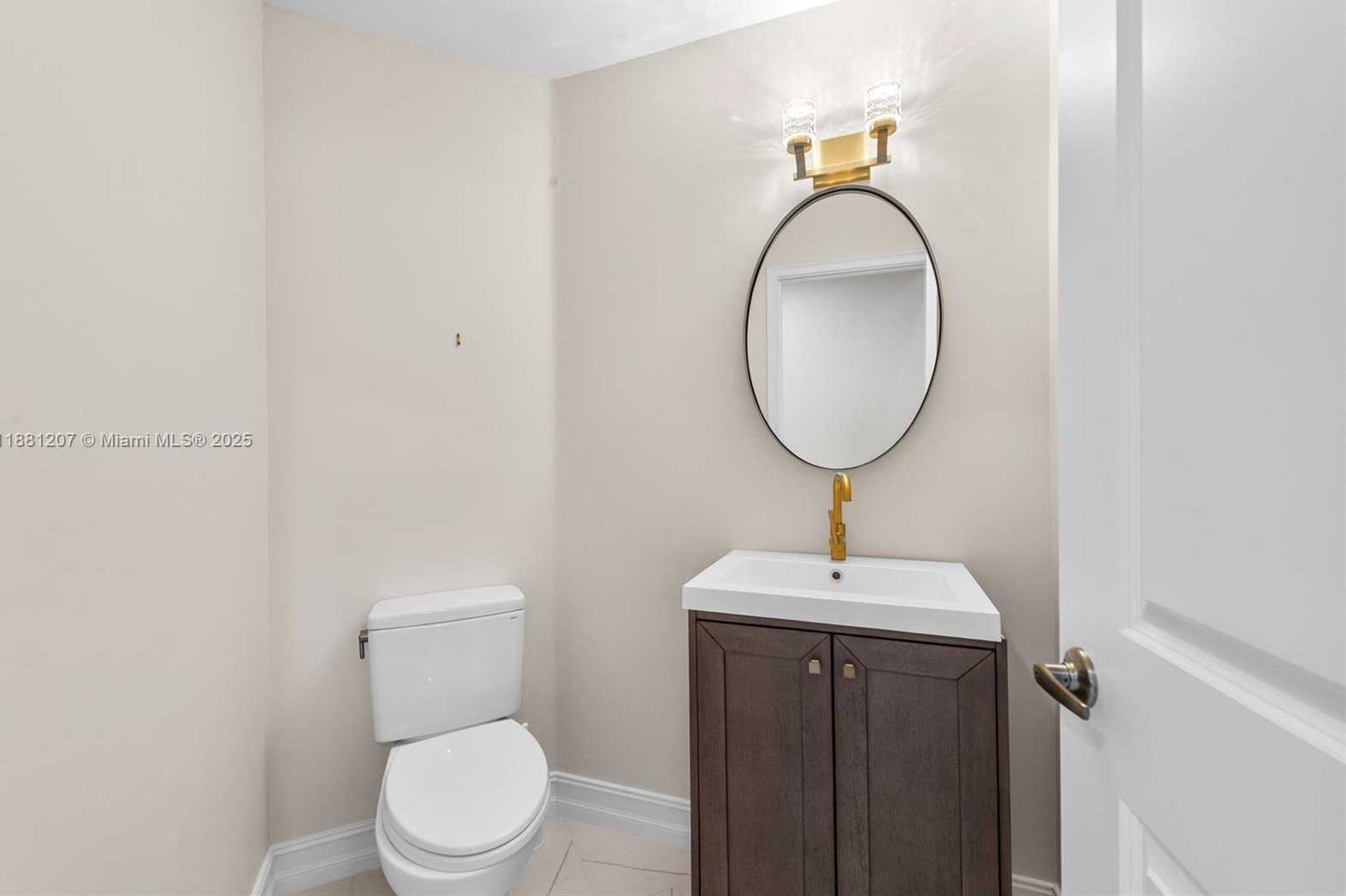 Small Image of 2666 PALMER PL, Weston Number 19