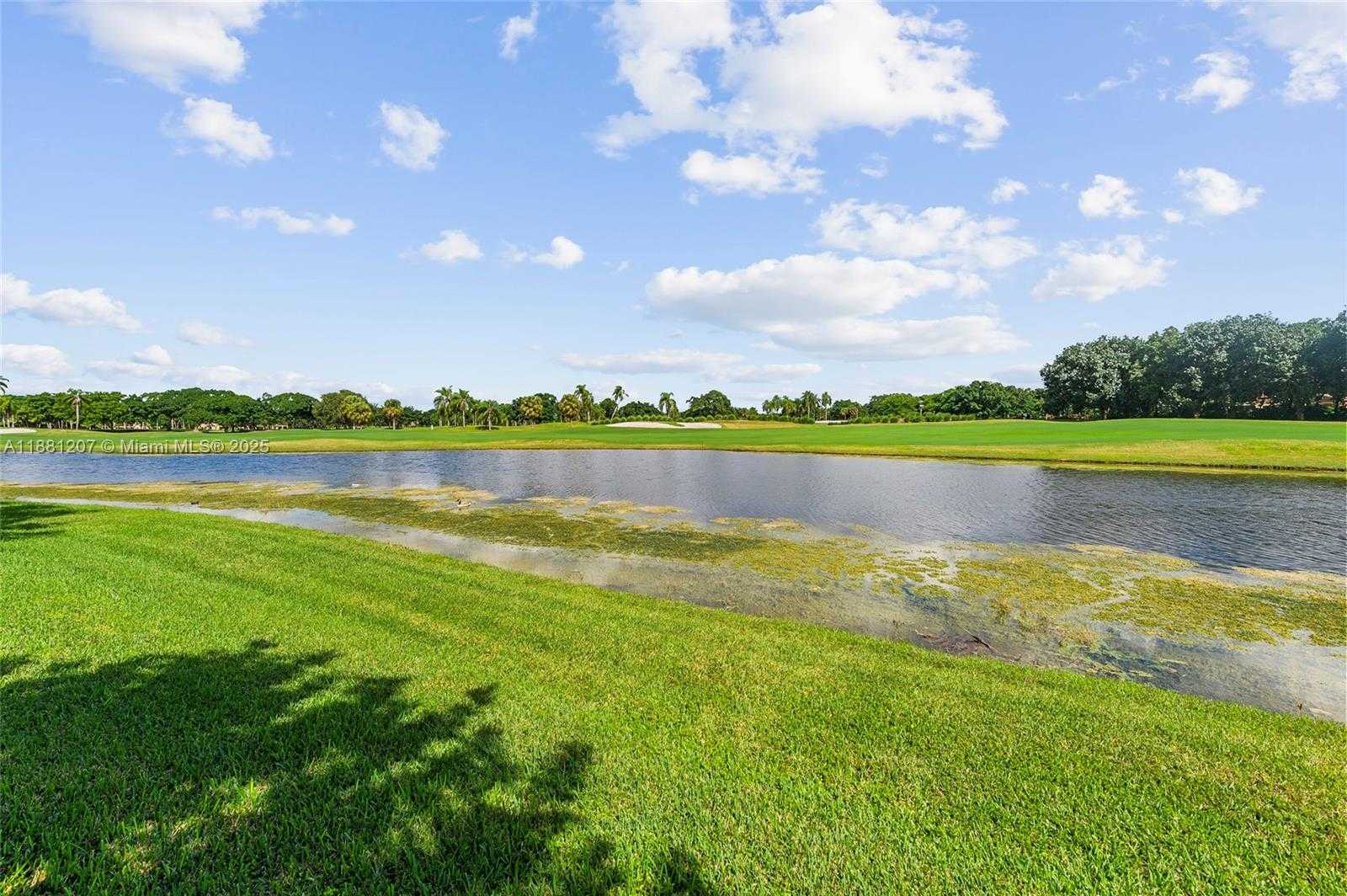 Small Image of 2666 PALMER PL, Weston Number 25