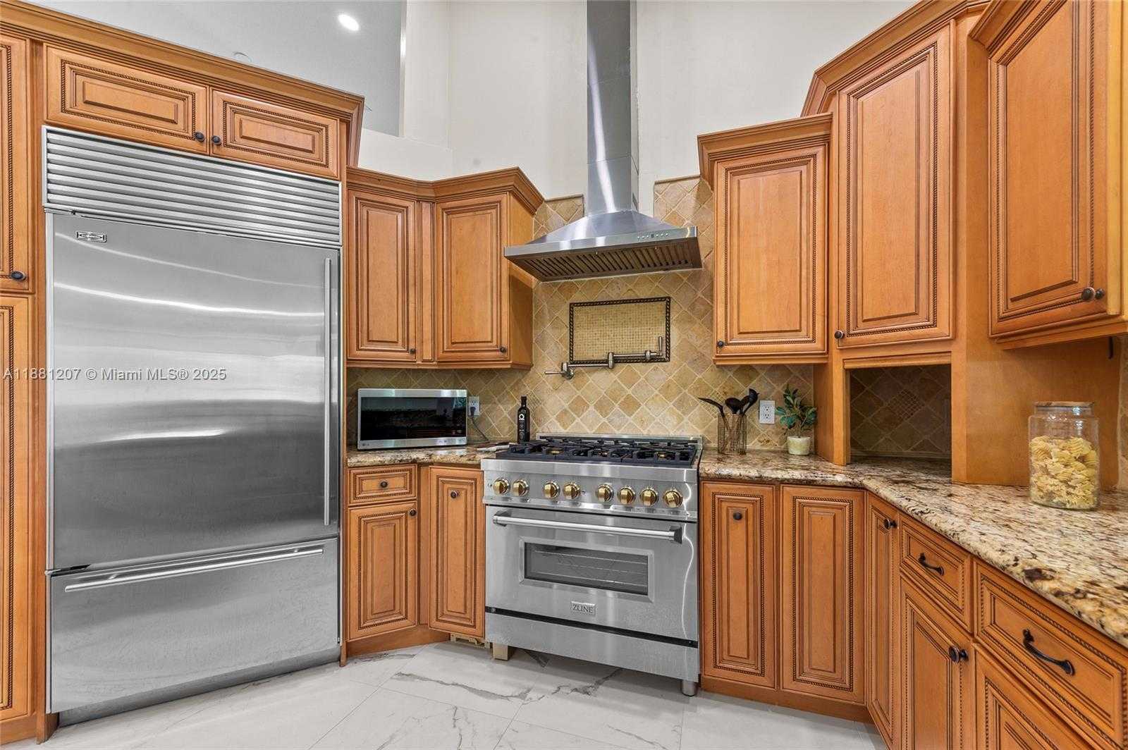 Small Image of 2666 PALMER PL, Weston Number 6