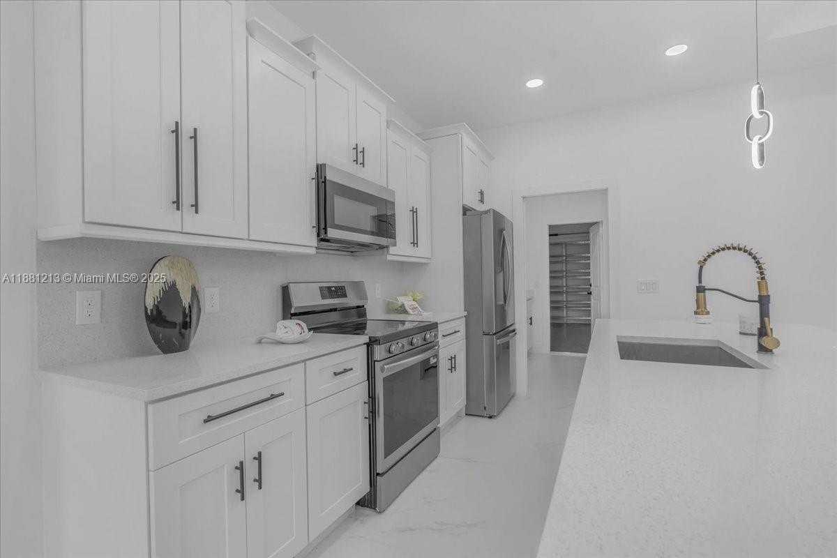 Small Image of 1201 JOHN AVE, Lehigh Acres Number 20