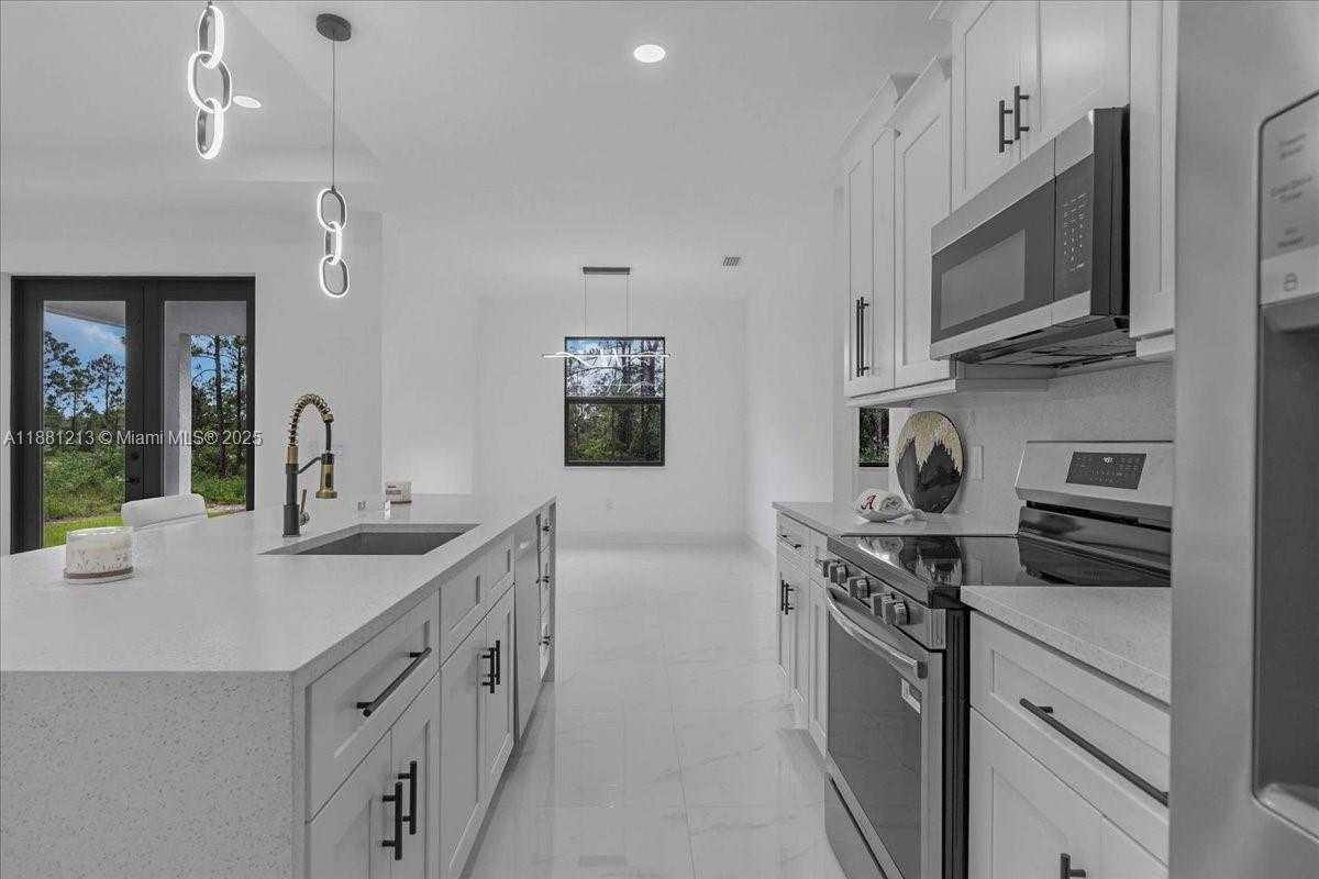 Small Image of 1201 JOHN AVE, Lehigh Acres Number 40