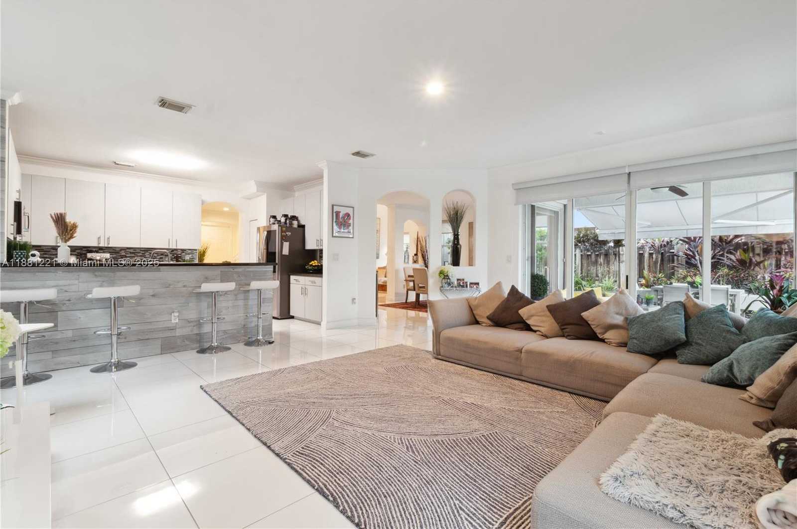 Small Image of 11257 NORTH WEST 78TH ST, Doral Number 11