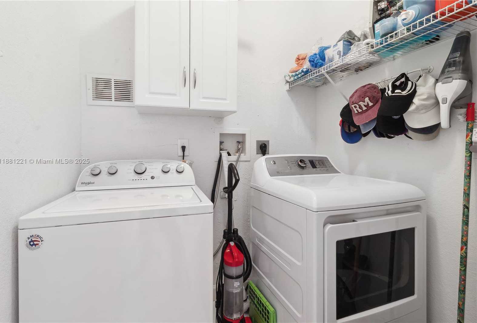 Small Image of 11257 NORTH WEST 78TH ST, Doral Number 22