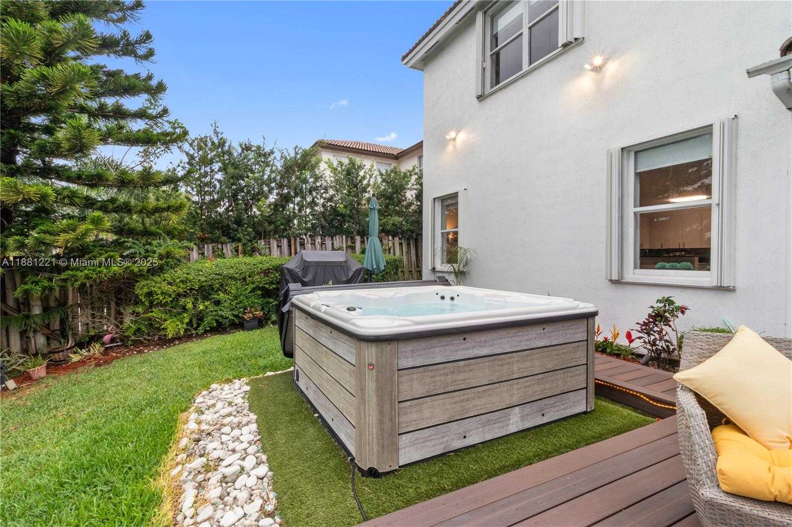 Small Image of 11257 NORTH WEST 78TH ST, Doral Number 23