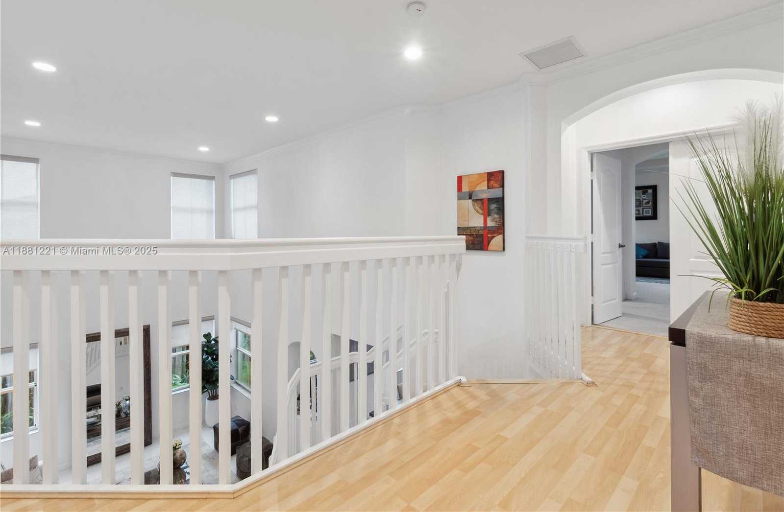 Small Image of 11257 NORTH WEST 78TH ST, Doral Number 24