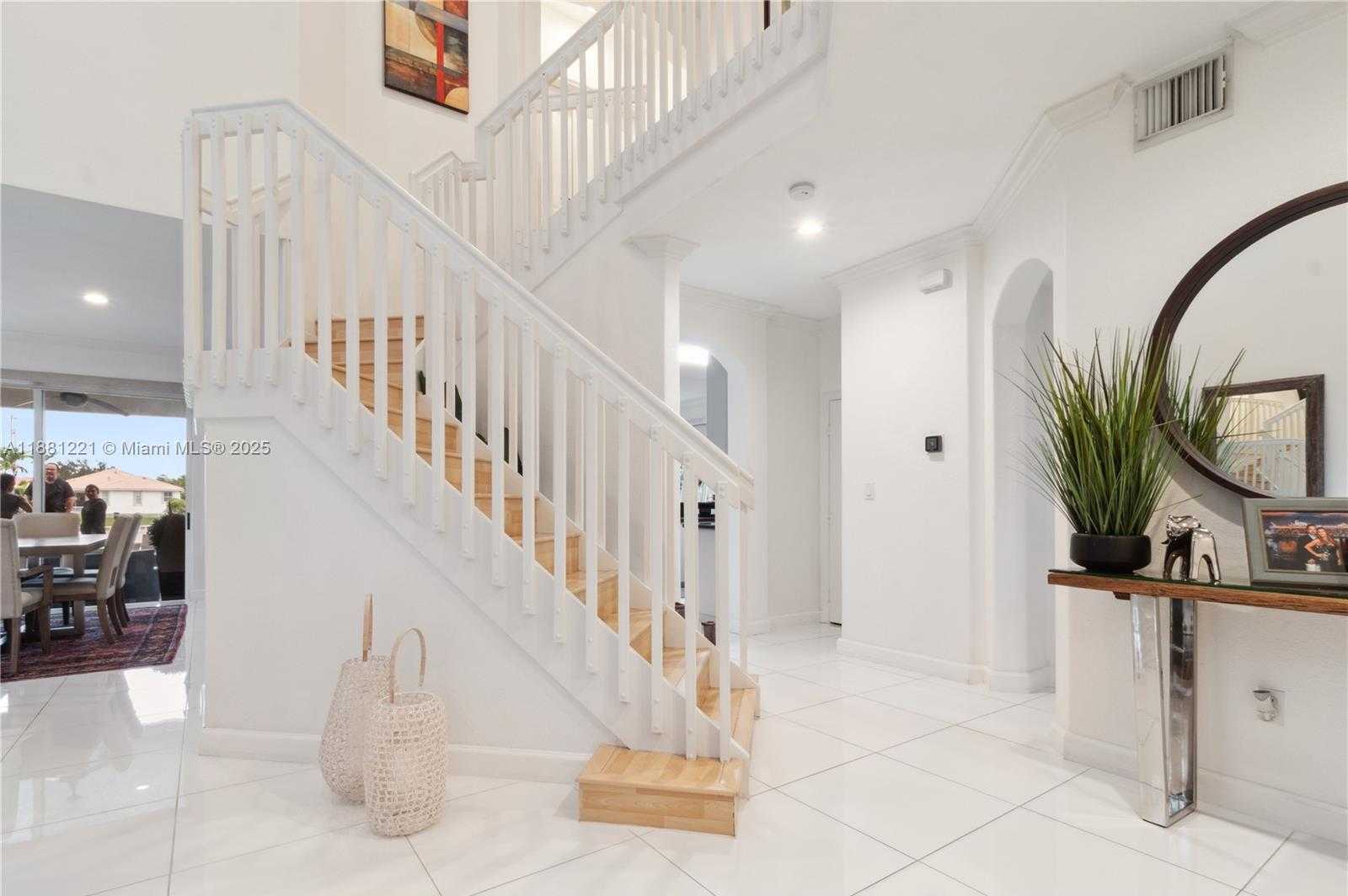 Small Image of 11257 NORTH WEST 78TH ST, Doral Number 4