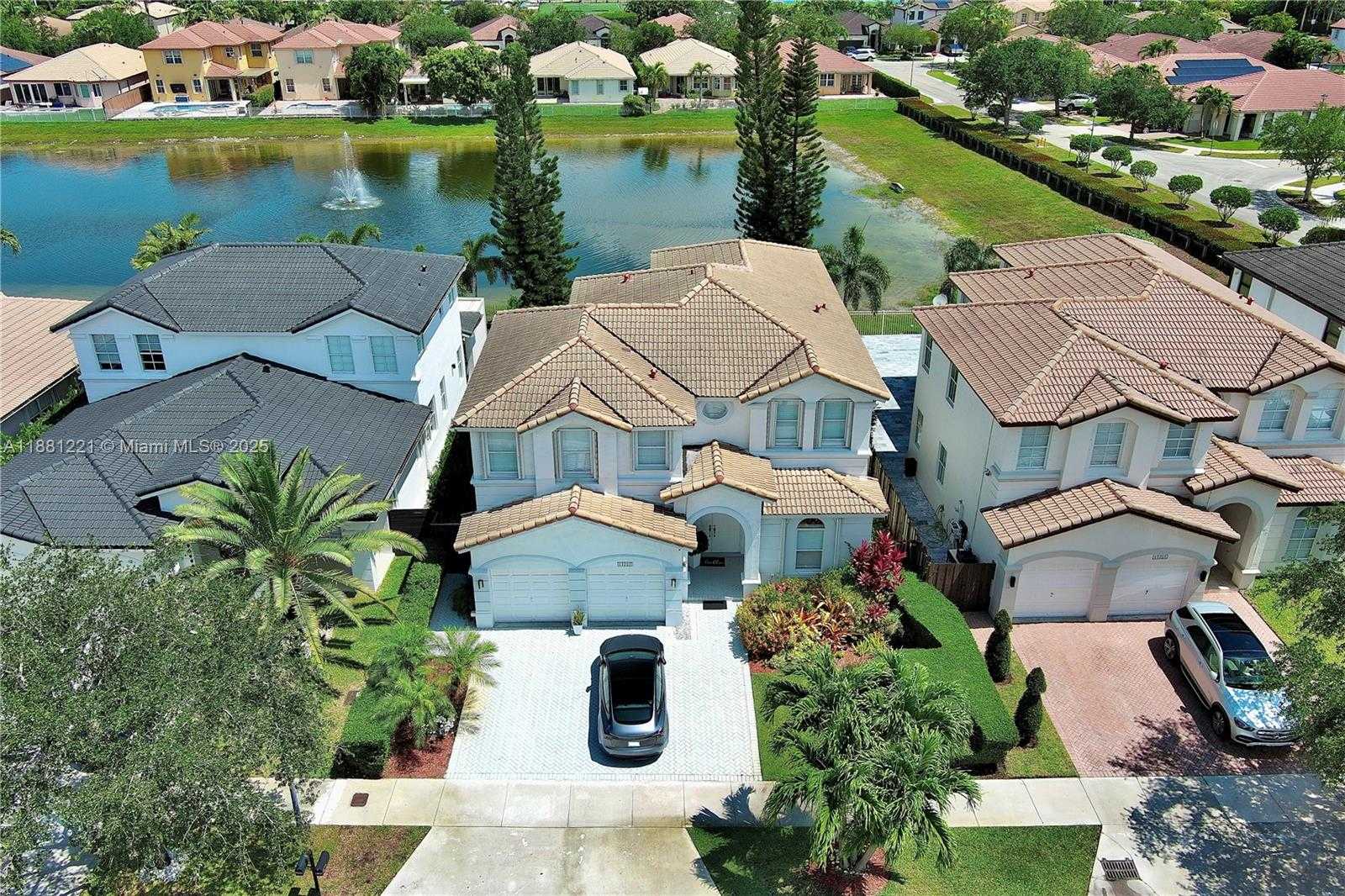 Small Image of 11257 NORTH WEST 78TH ST, Doral Number 42