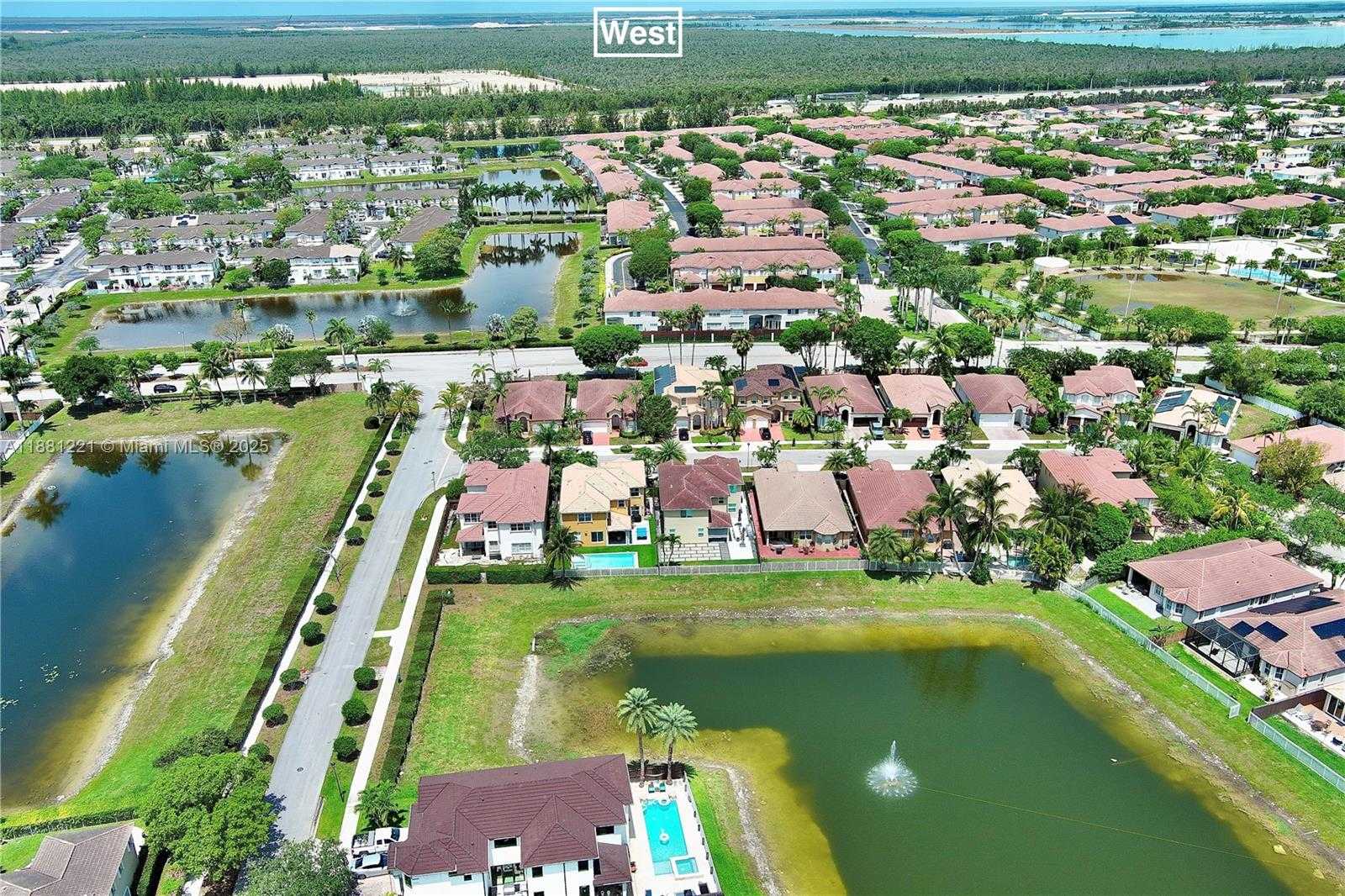 Small Image of 11257 NORTH WEST 78TH ST, Doral Number 54