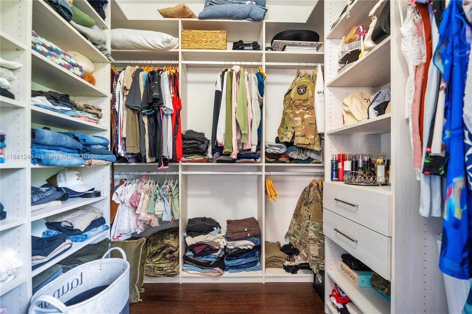 Small Image of 5904 NORTH WEST 46TH LN, Tamarac Number 17