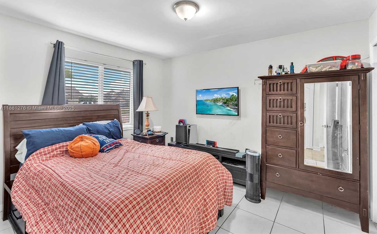 Small Image of 16834 NORTH WEST 70TH AVE, Hialeah Number 10