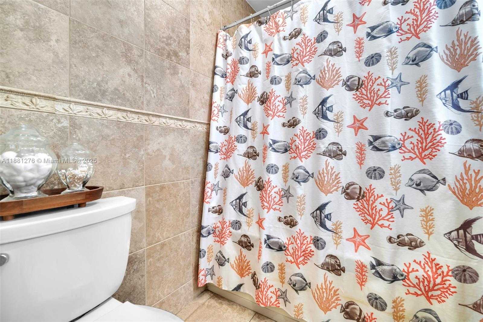 Small Image of 16834 NORTH WEST 70TH AVE, Hialeah Number 14