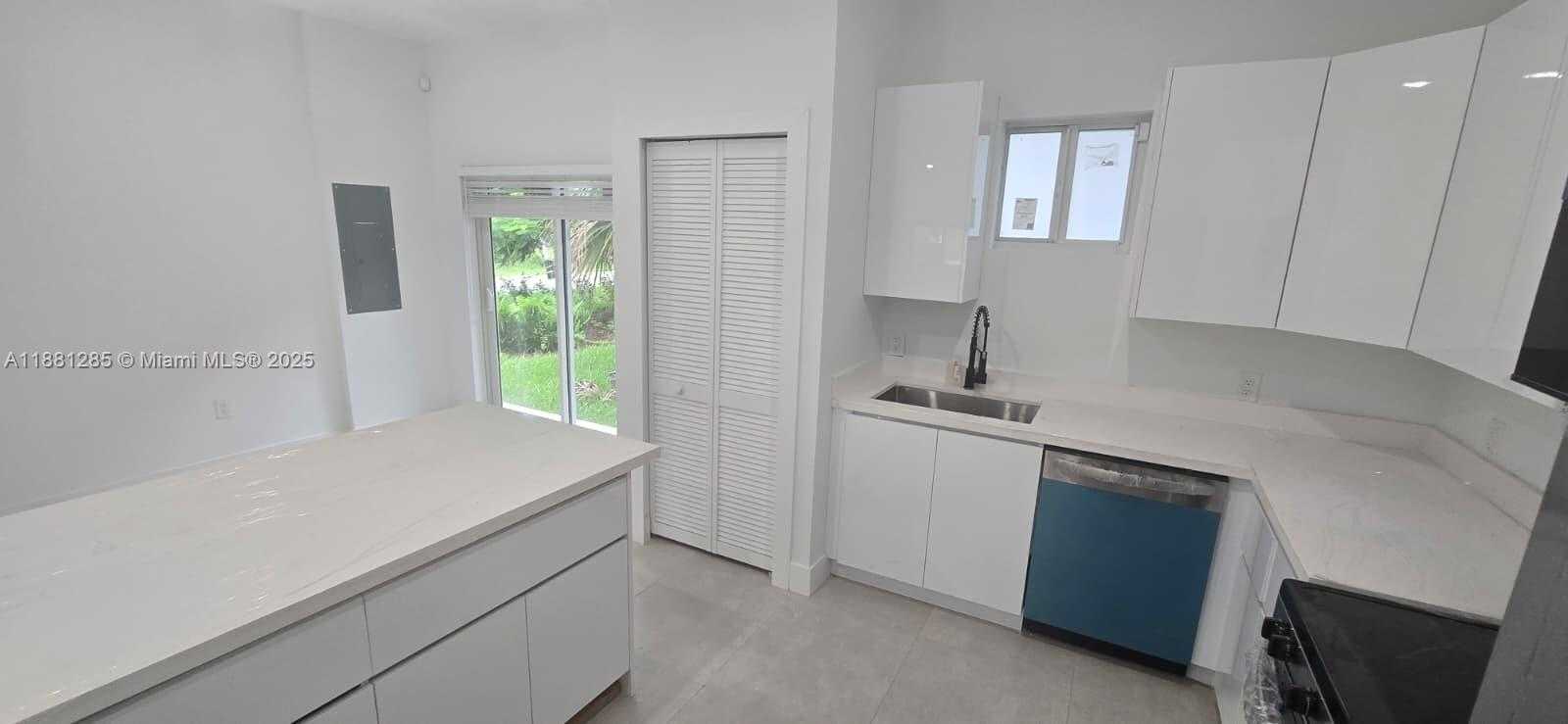 Small Image of 141 NORTH WEST 11TH ST, Pompano Beach Number 5