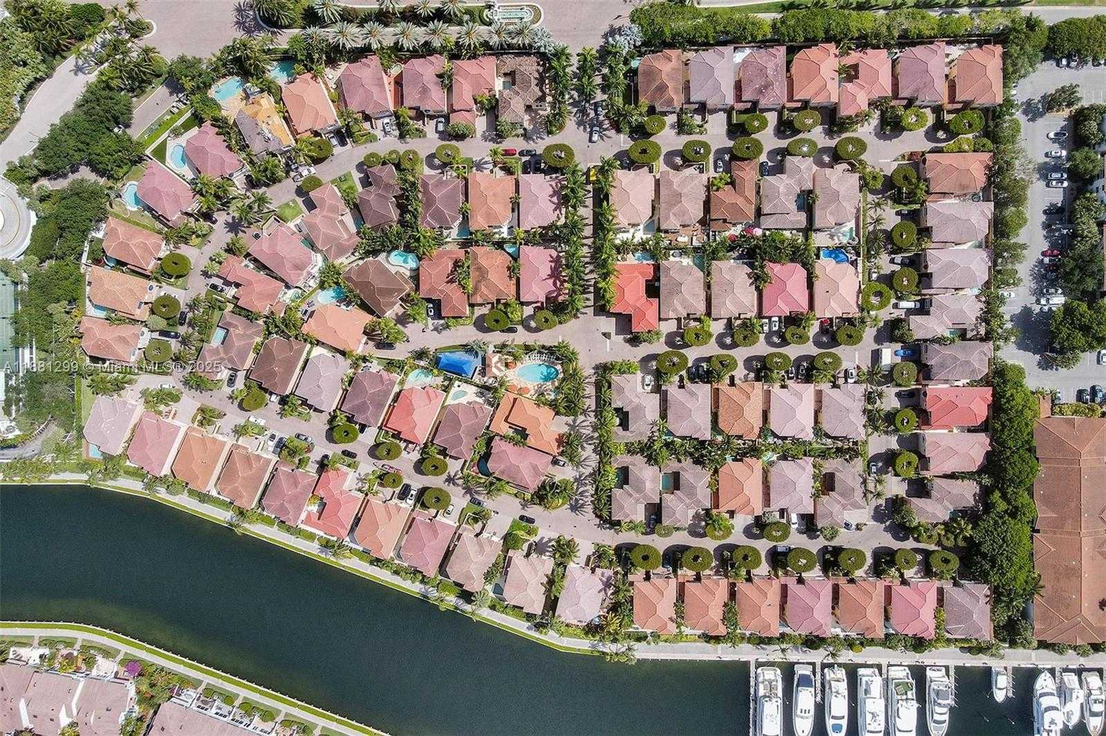 Small Image of 3710 NORTH EAST 208TH TER, Aventura Number 3