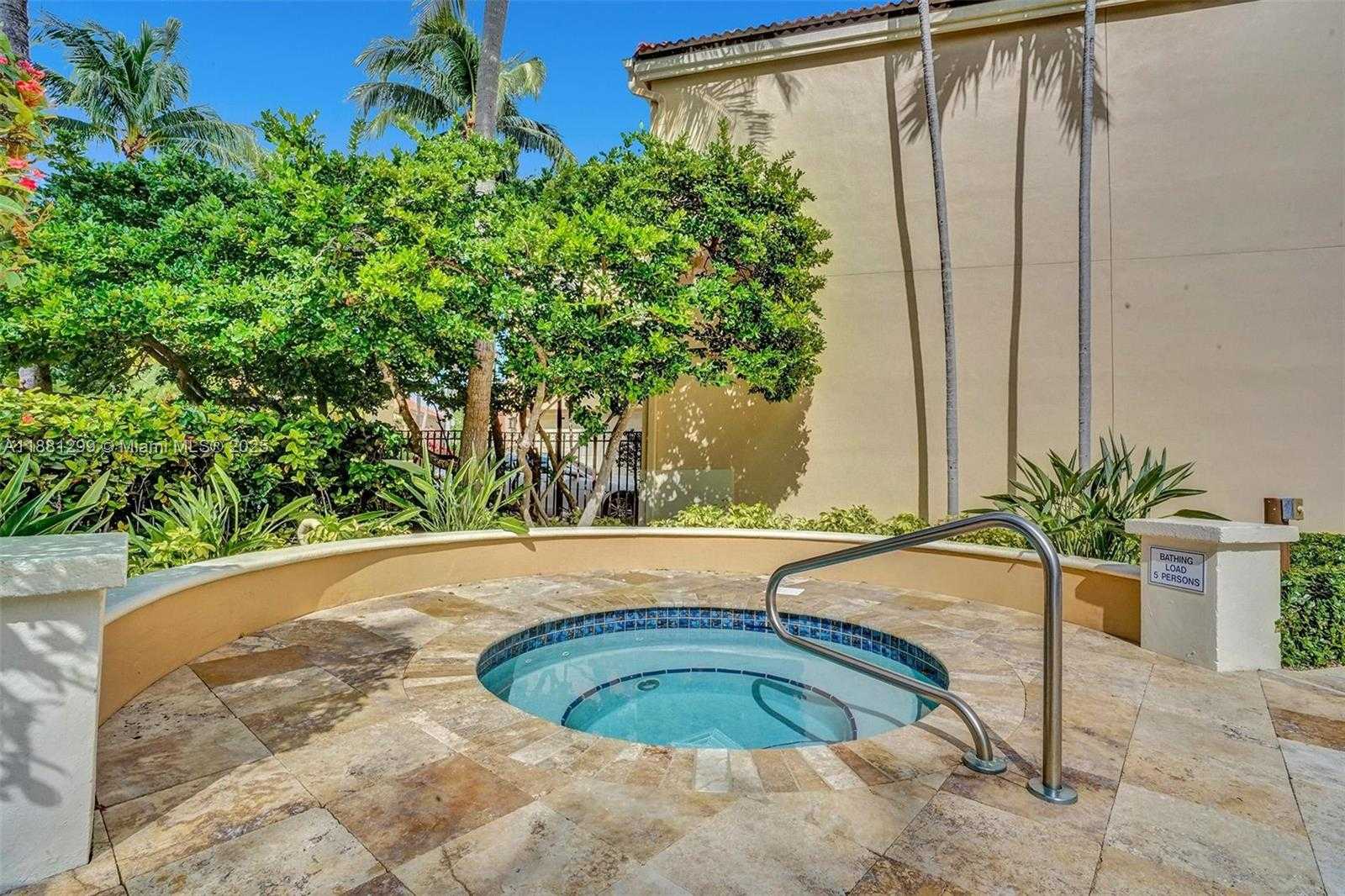 Small Image of 3710 NORTH EAST 208TH TER, Aventura Number 6
