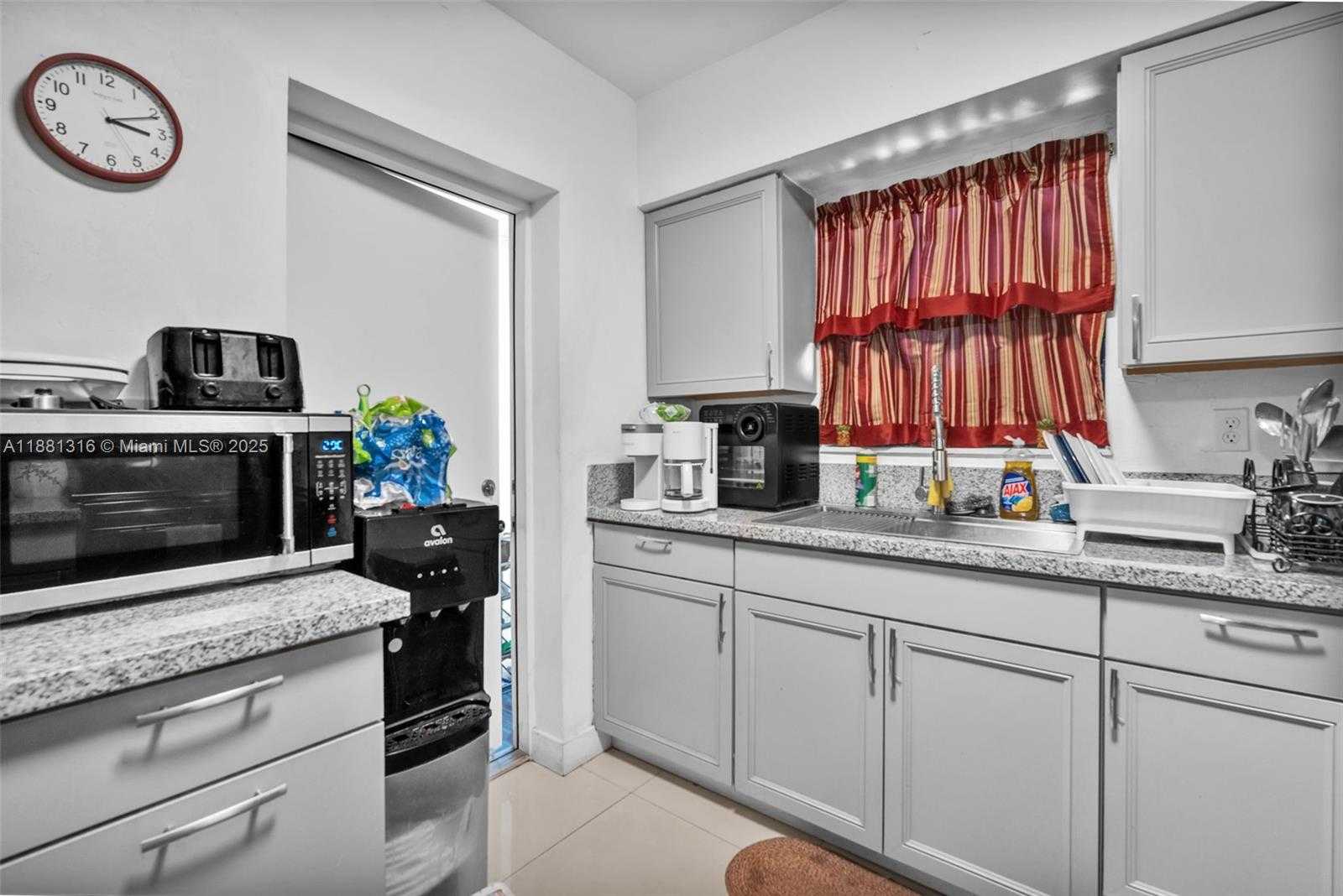 Small Image of 551 NORTH WEST 183RD ST, Miami Gardens Number 17