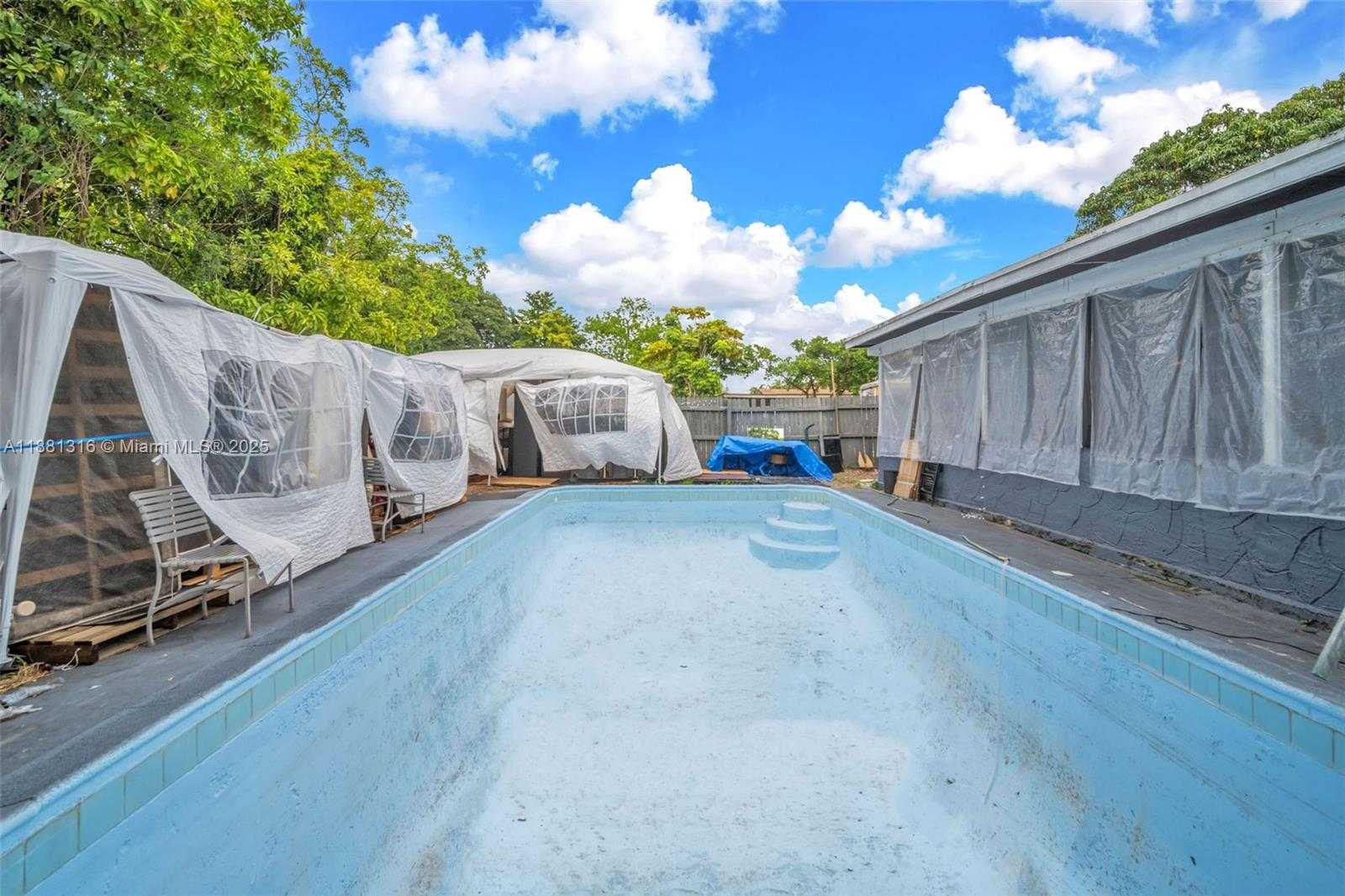 Small Image of 551 NORTH WEST 183RD ST, Miami Gardens Number 26