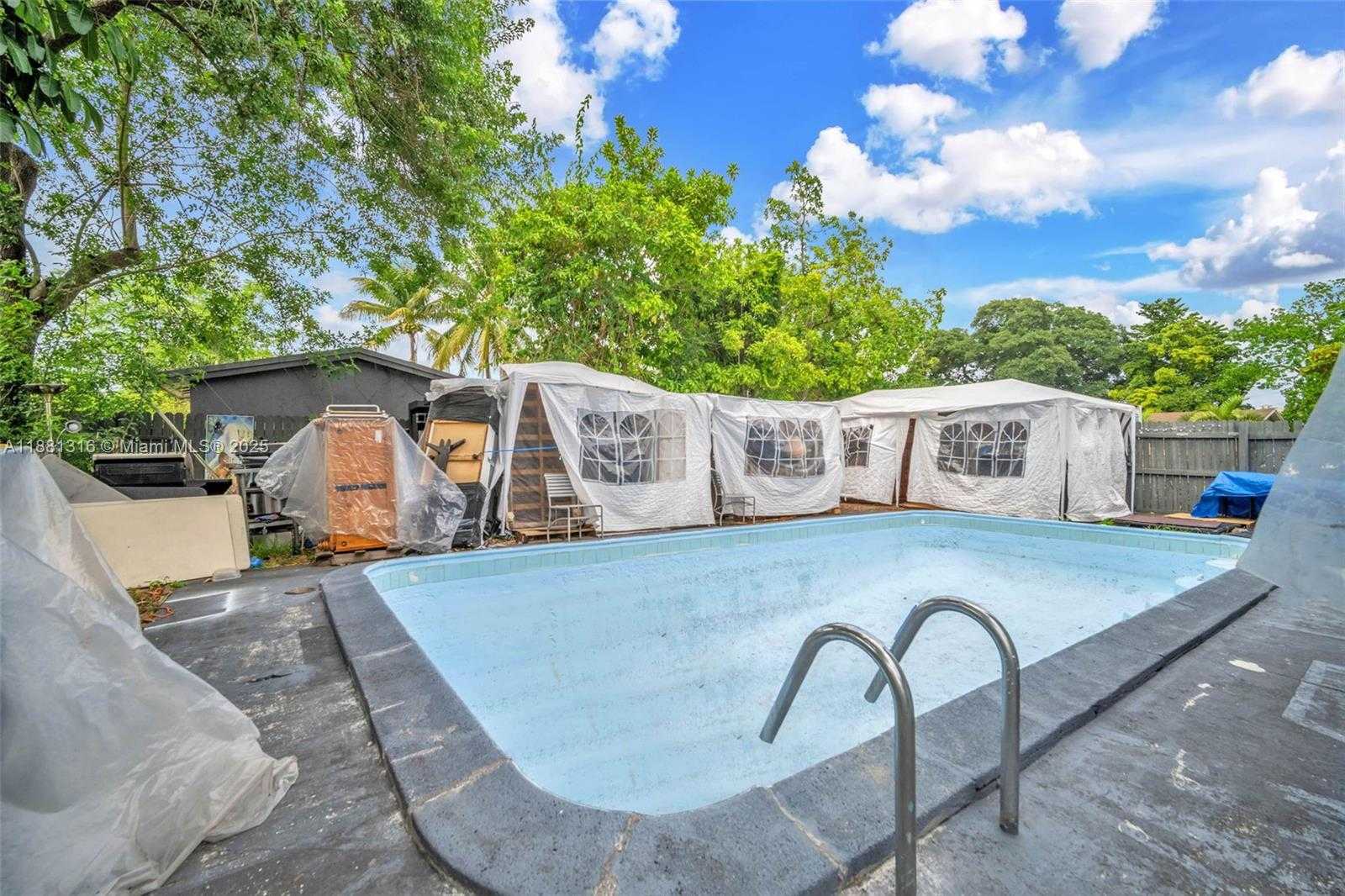 Small Image of 551 NORTH WEST 183RD ST, Miami Gardens Number 28