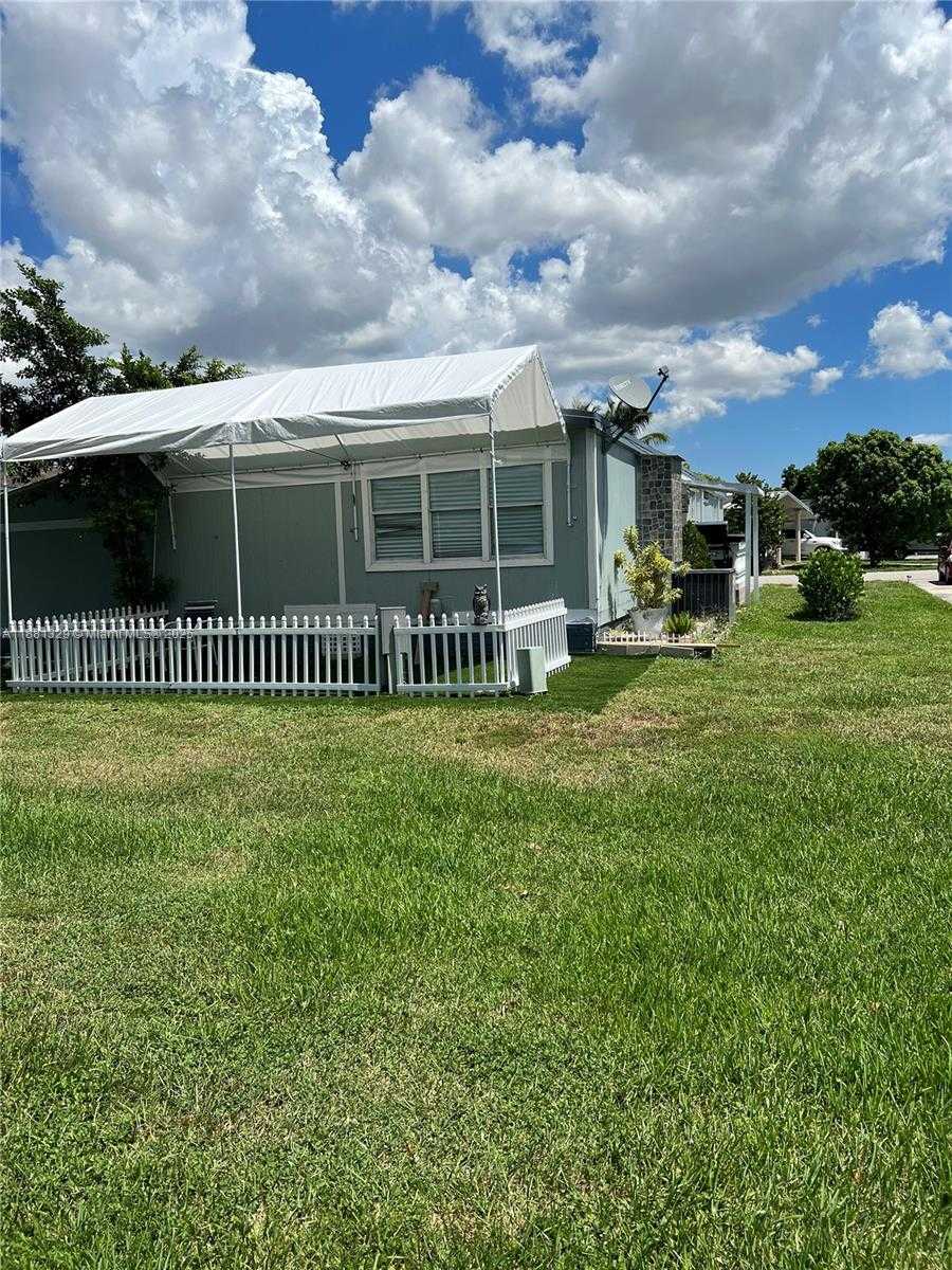 Small Image of 20016 NORTH WEST 56 AVE, Miami Gardens Number 18