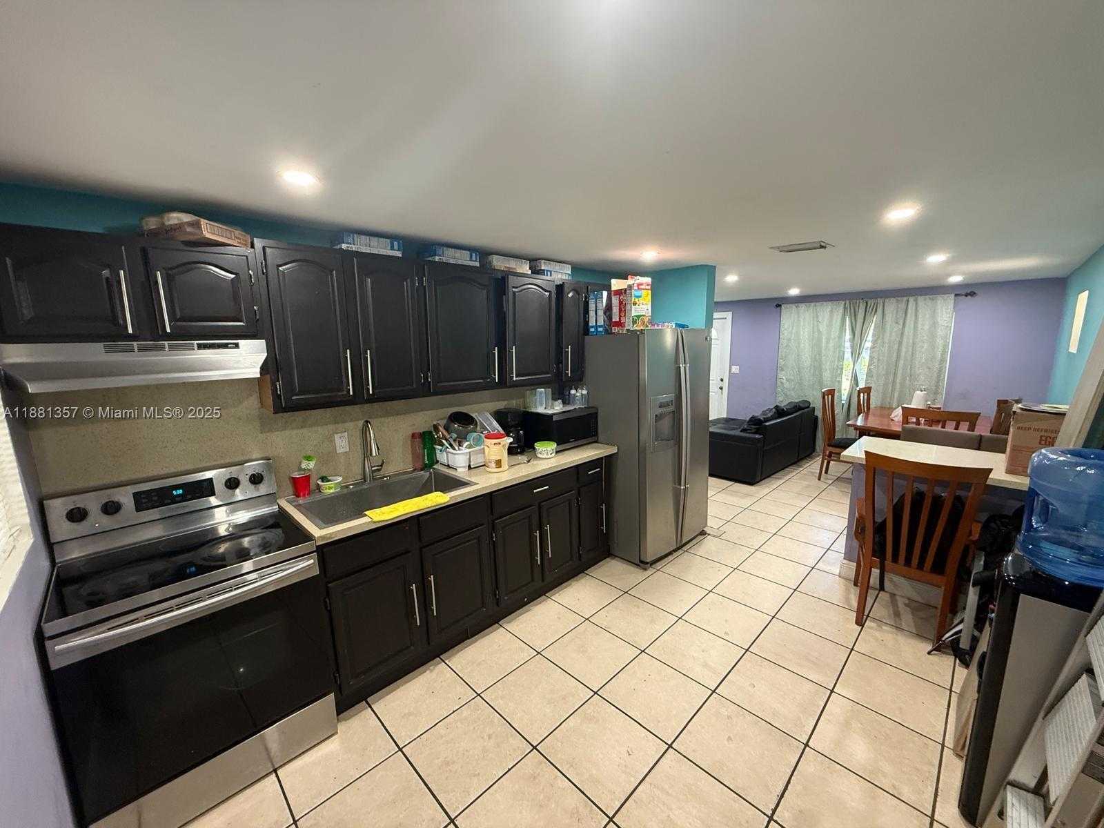 Small Image of 1299 NORTH EAST 40TH CT, Oakland Park Number 4