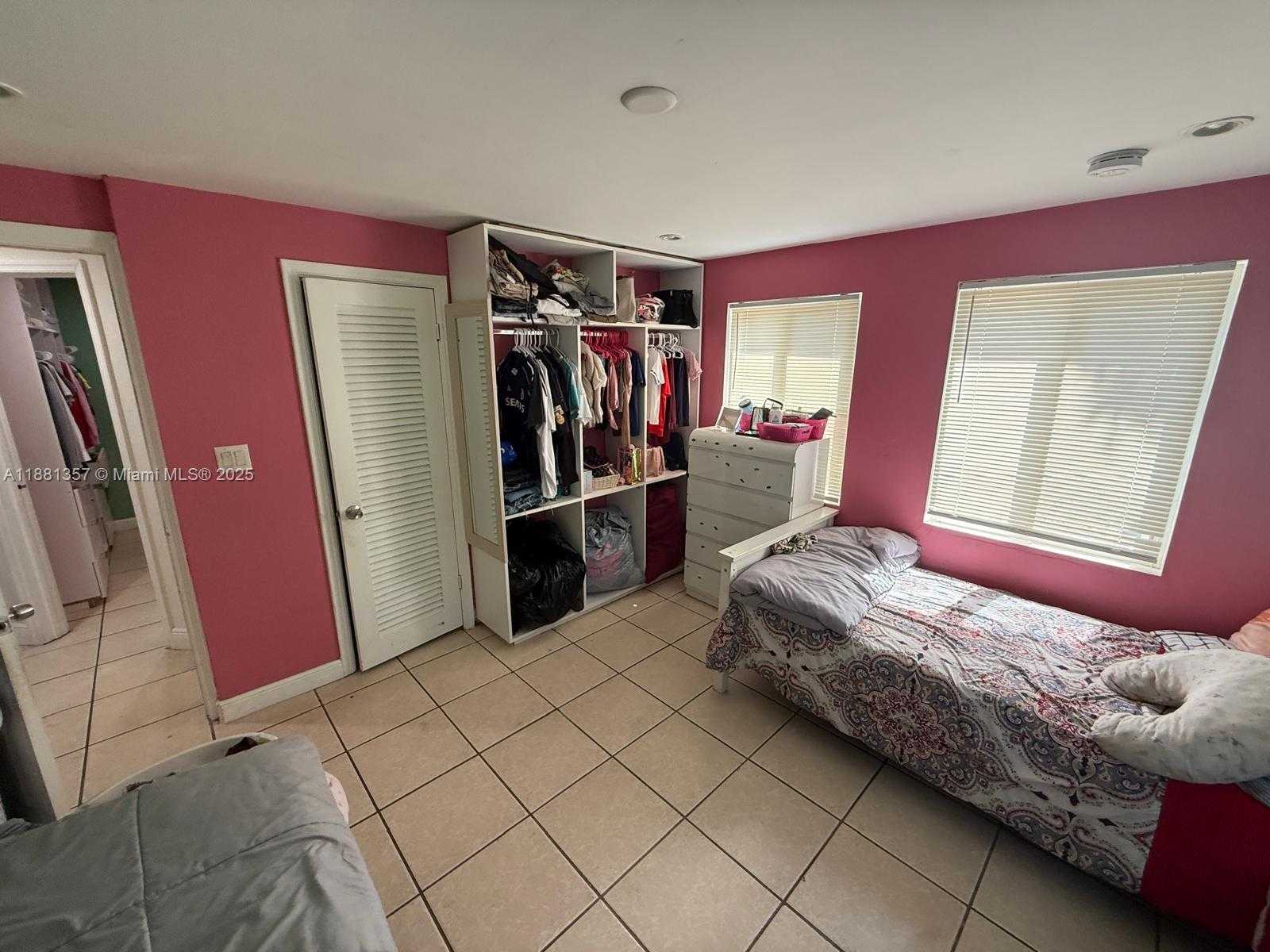 Small Image of 1299 NORTH EAST 40TH CT, Oakland Park Number 8