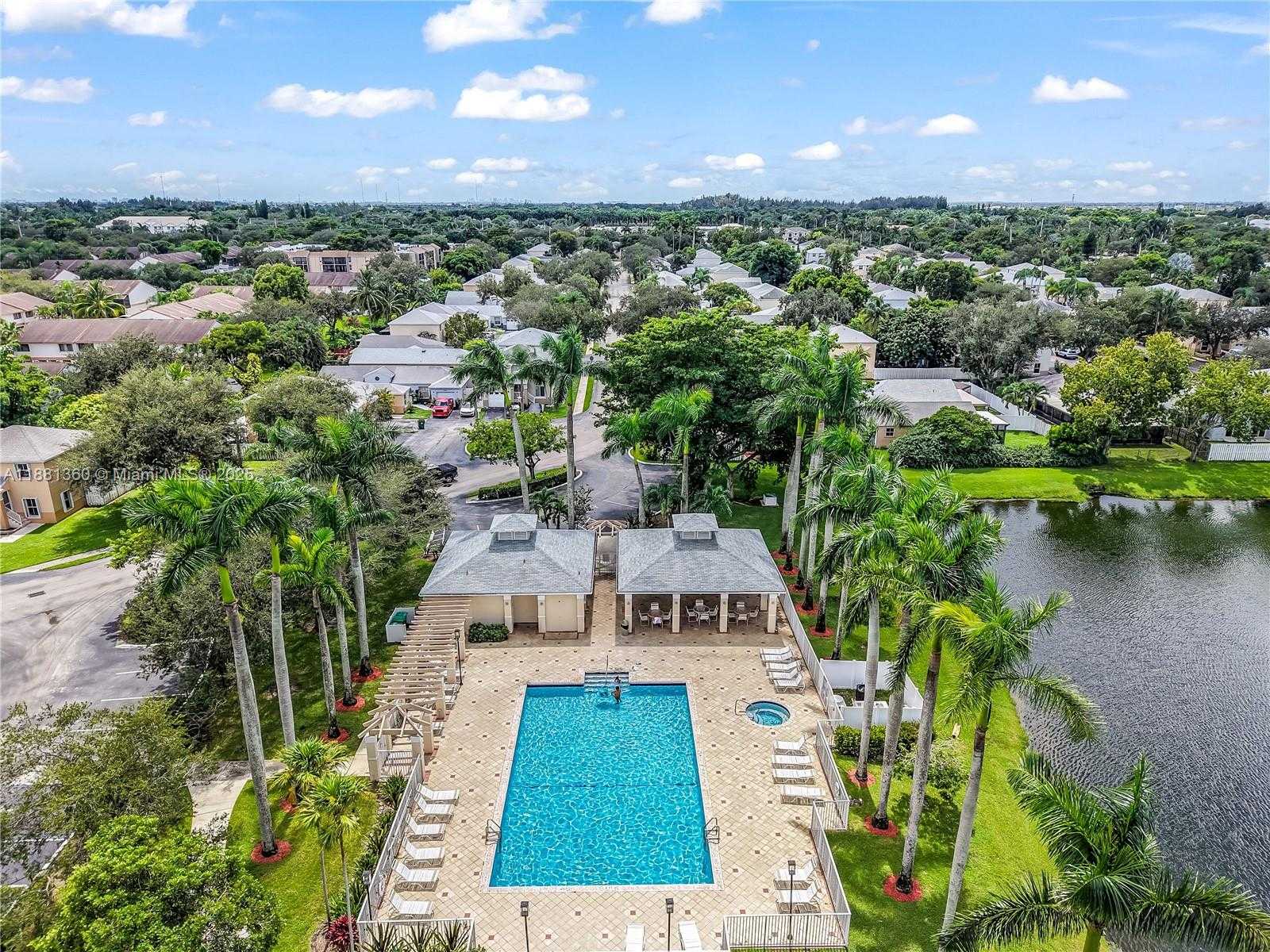Small Image of 7256 SOUTH WEST 44TH CT, Davie Number 40