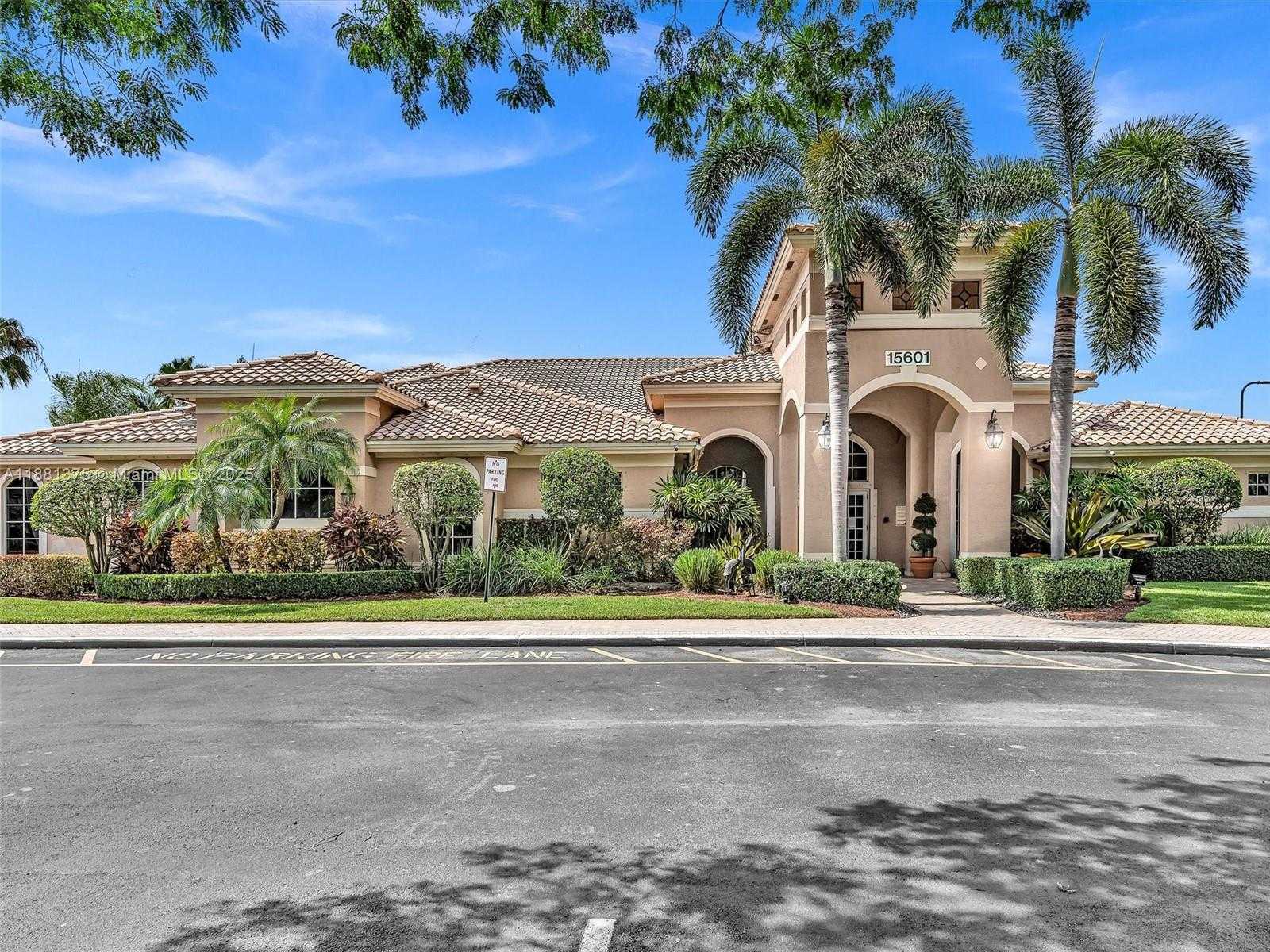 Small Image of 1892 SOUTH WEST 148TH WAY, Miramar Number 51