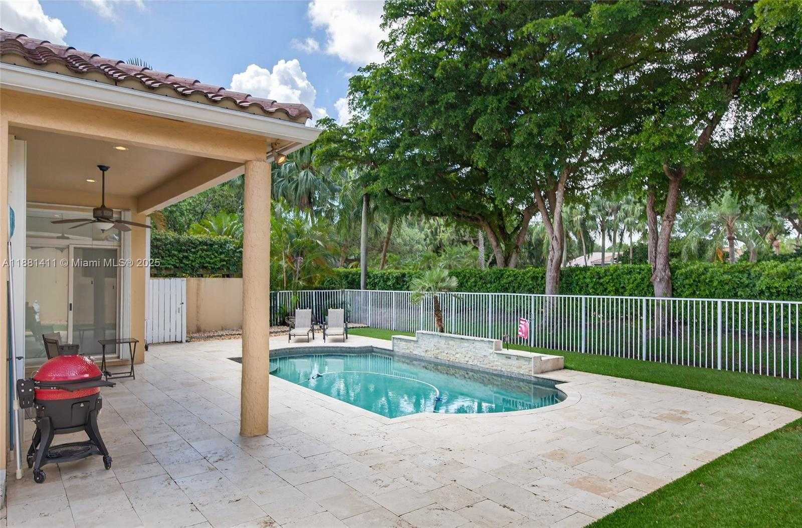 Small Image of 2497 BAY ISLE DR, Weston Number 15
