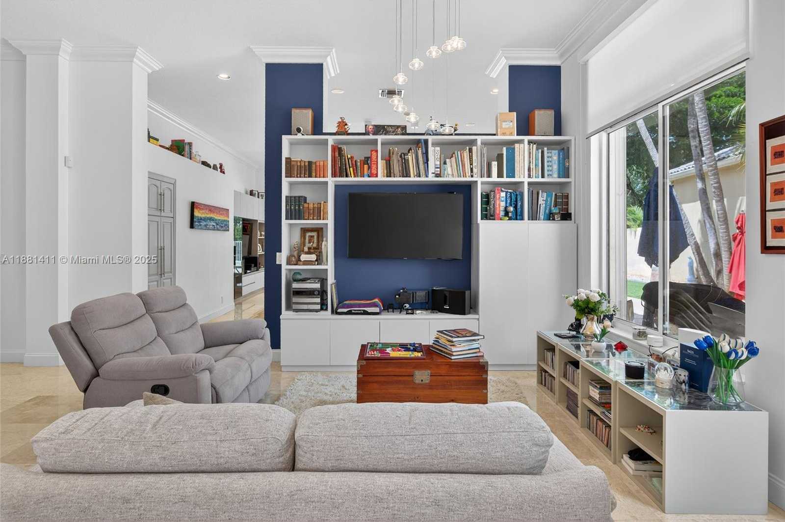 Small Image of 2497 BAY ISLE DR, Weston Number 22