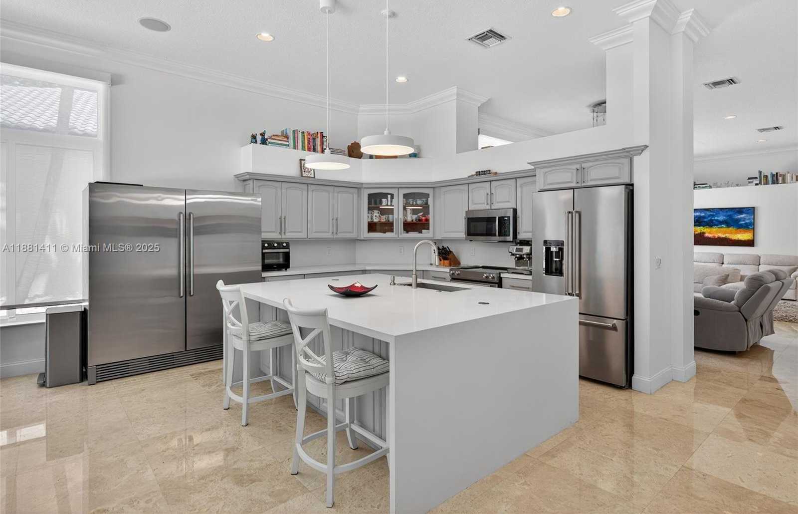 Small Image of 2497 BAY ISLE DR, Weston Number 24