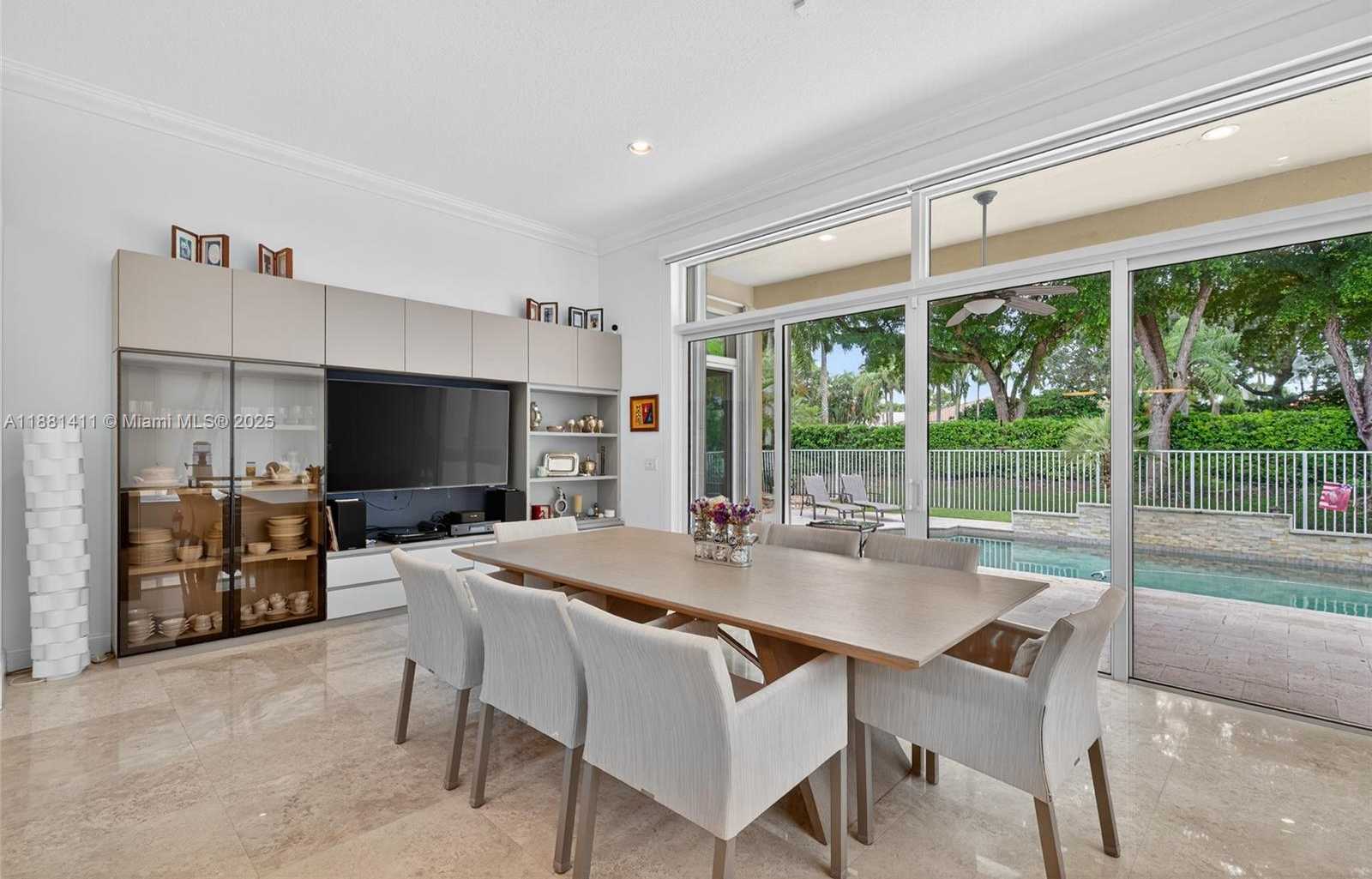 Small Image of 2497 BAY ISLE DR, Weston Number 29