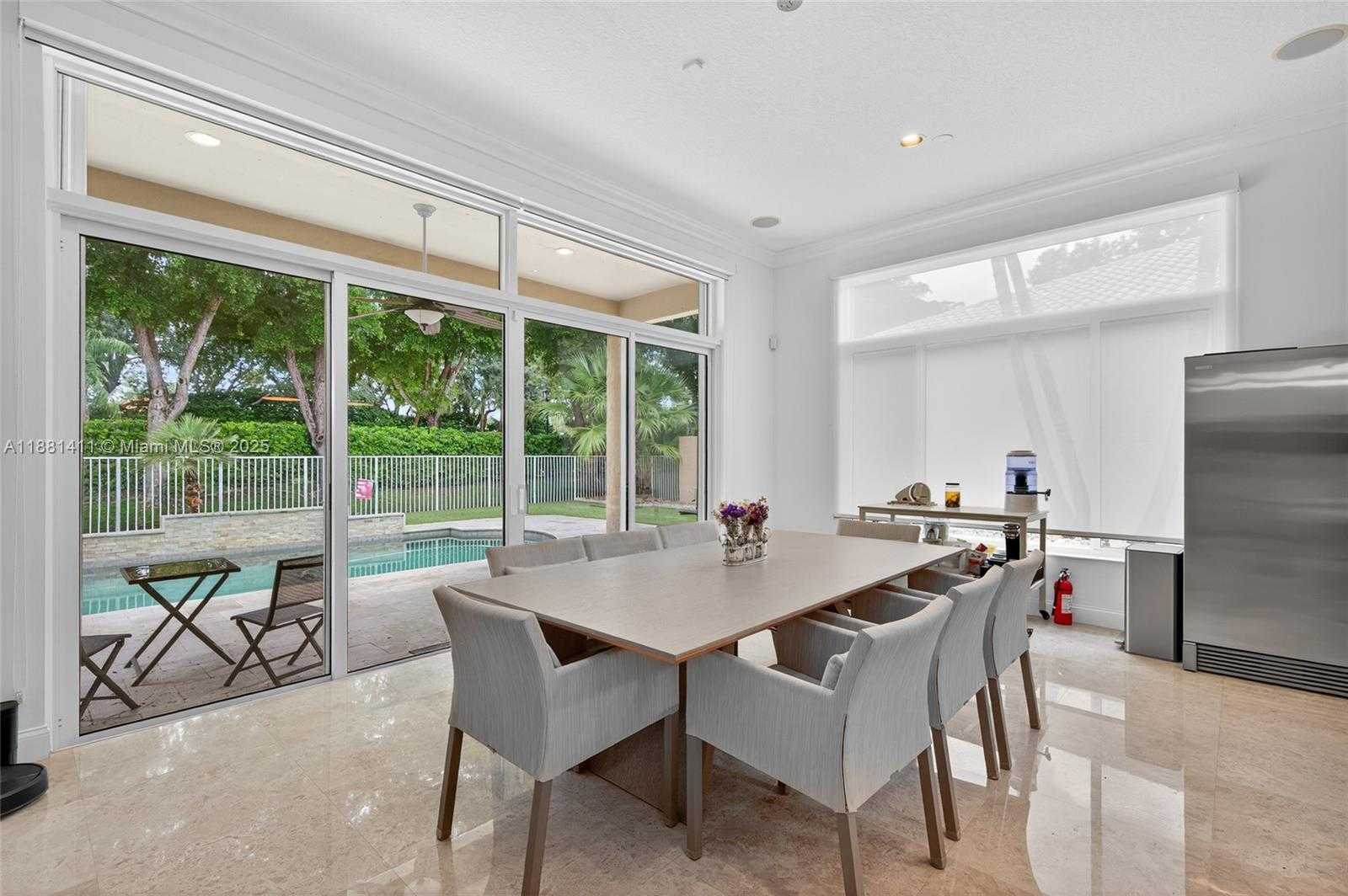 Small Image of 2497 BAY ISLE DR, Weston Number 30
