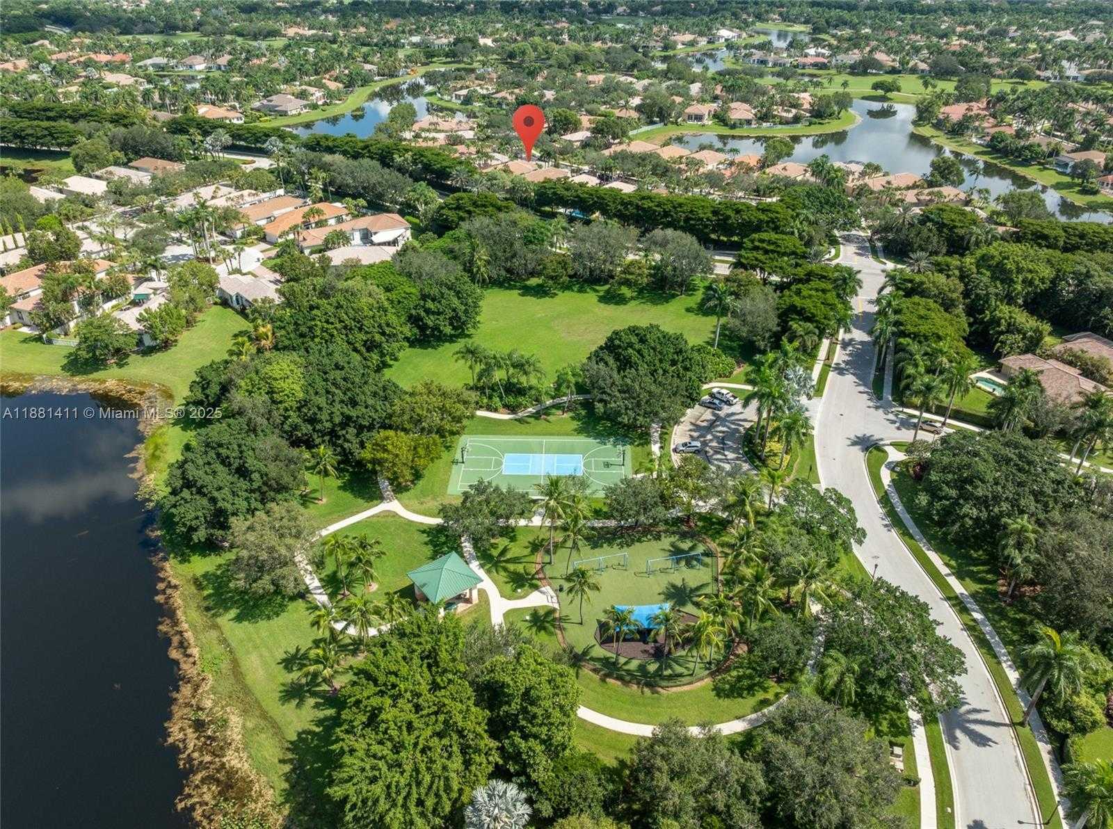 Small Image of 2497 BAY ISLE DR, Weston Number 48
