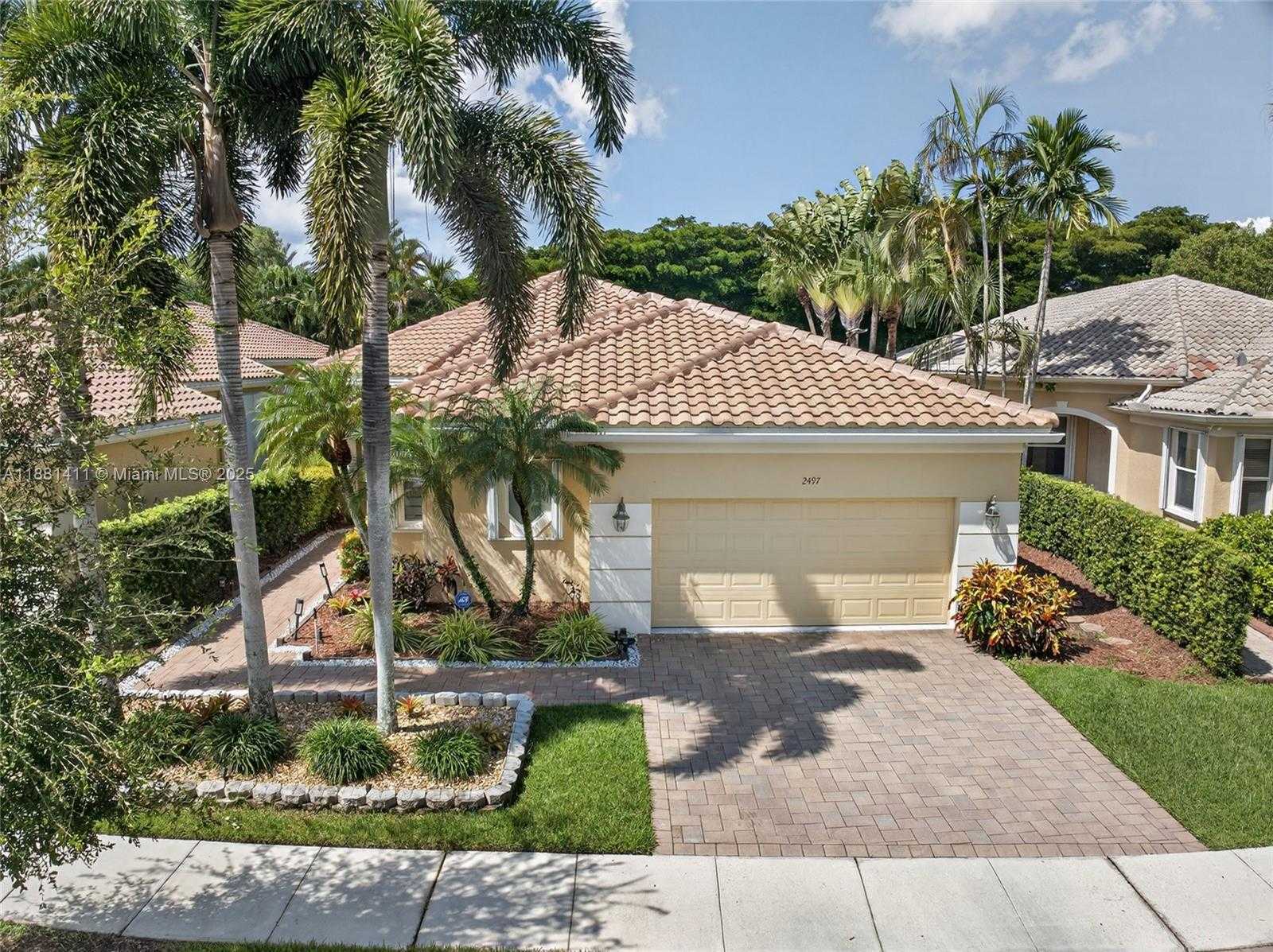 Small Image of 2497 BAY ISLE DR, Weston Number 6