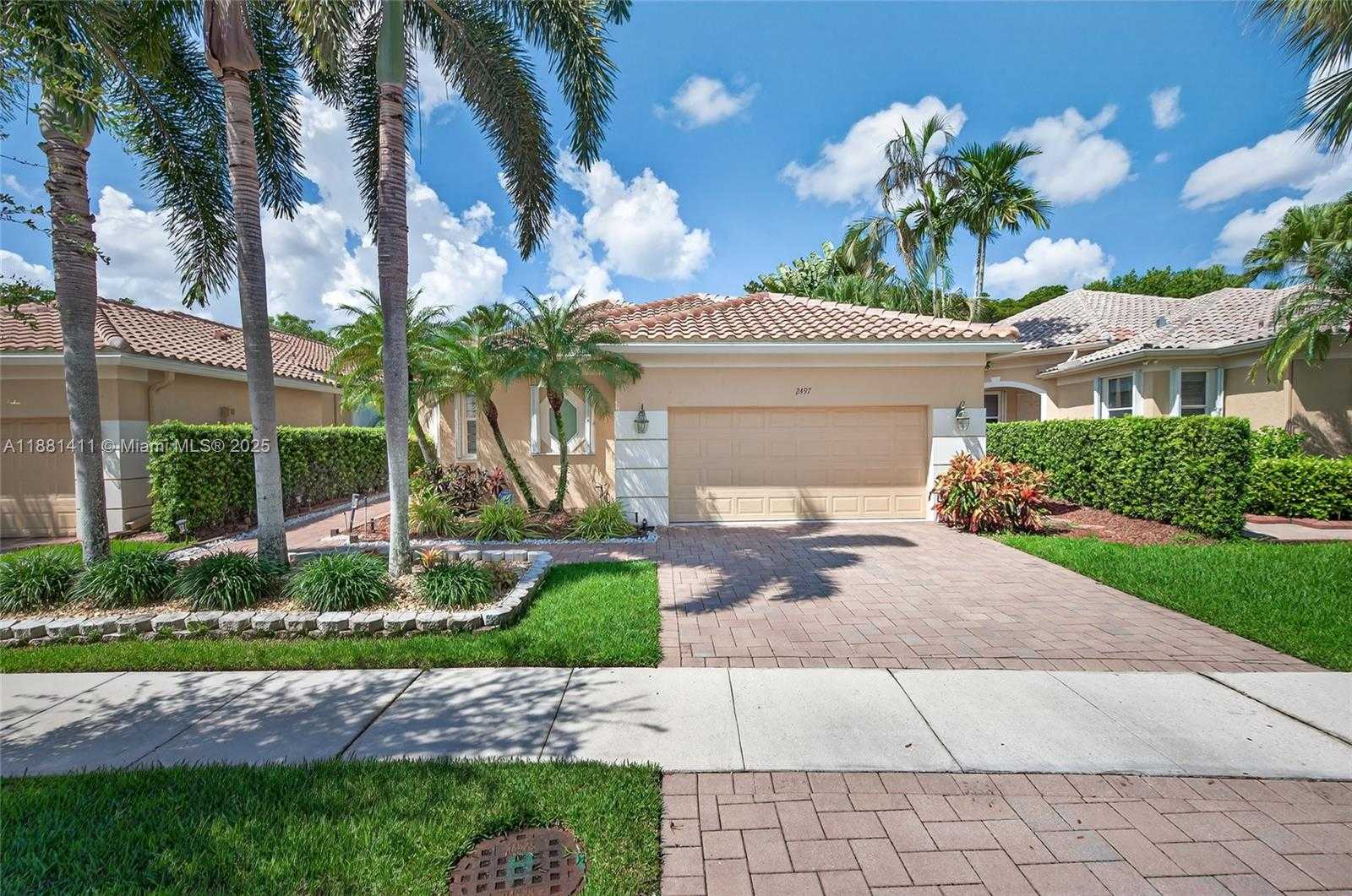 Small Image of 2497 BAY ISLE DR, Weston Number 8