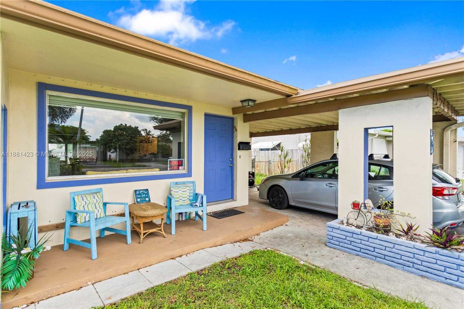 Small Image of 3202 TAFT ST, Hollywood Number 2