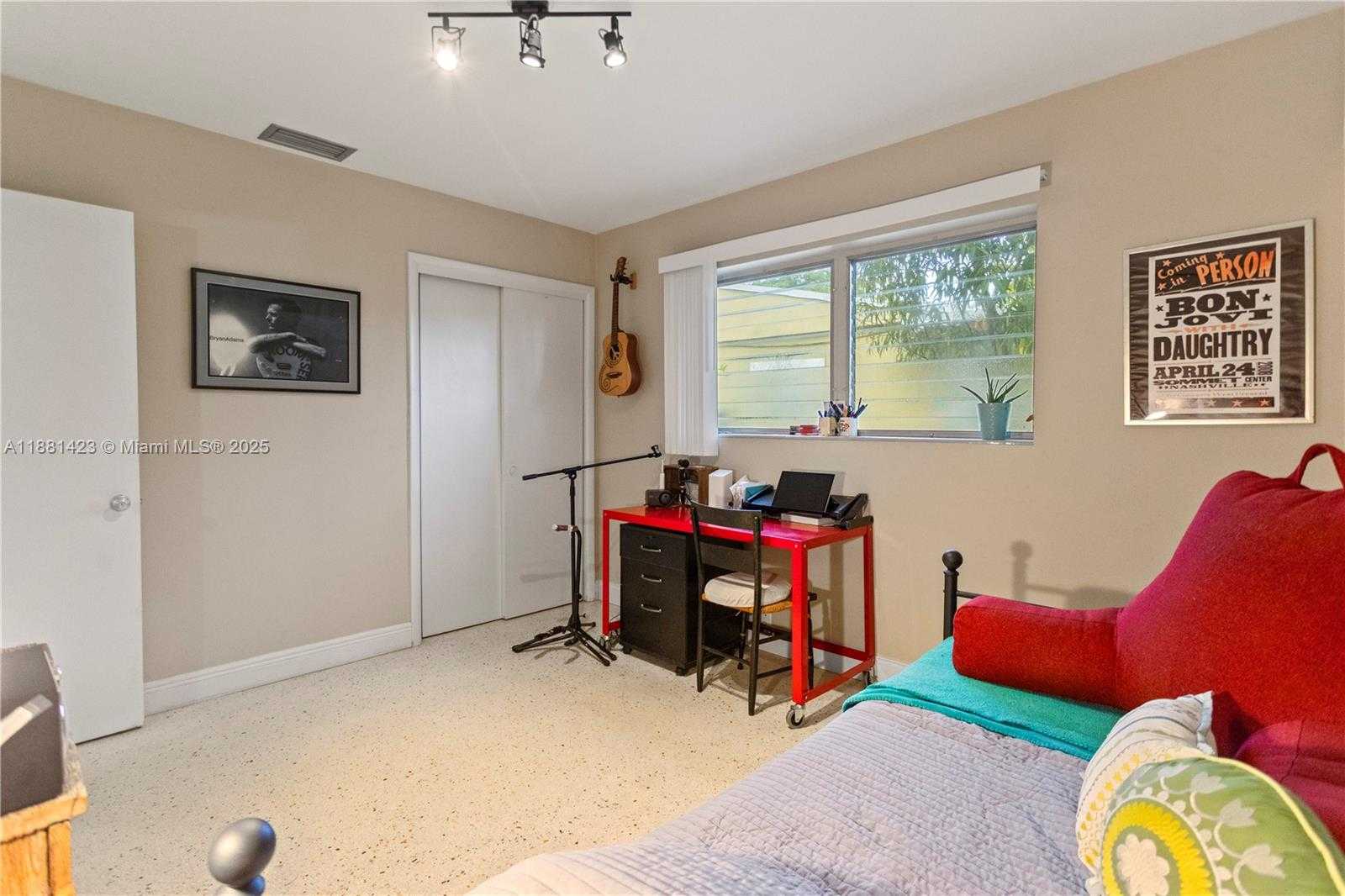 Small Image of 3202 TAFT ST, Hollywood Number 36