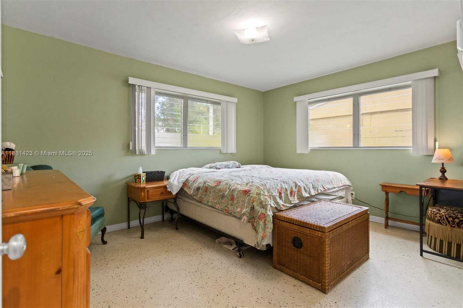 Small Image of 3202 TAFT ST, Hollywood Number 37