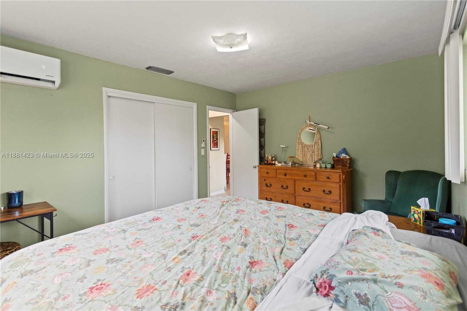 Small Image of 3202 TAFT ST, Hollywood Number 39