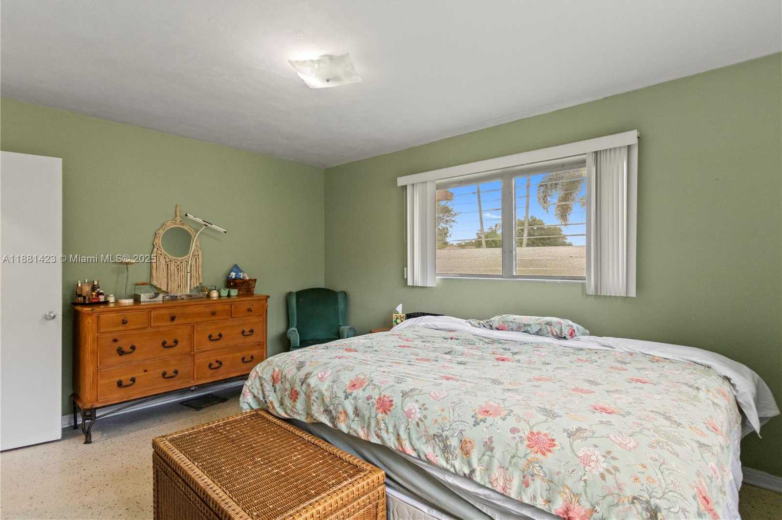 Small Image of 3202 TAFT ST, Hollywood Number 40