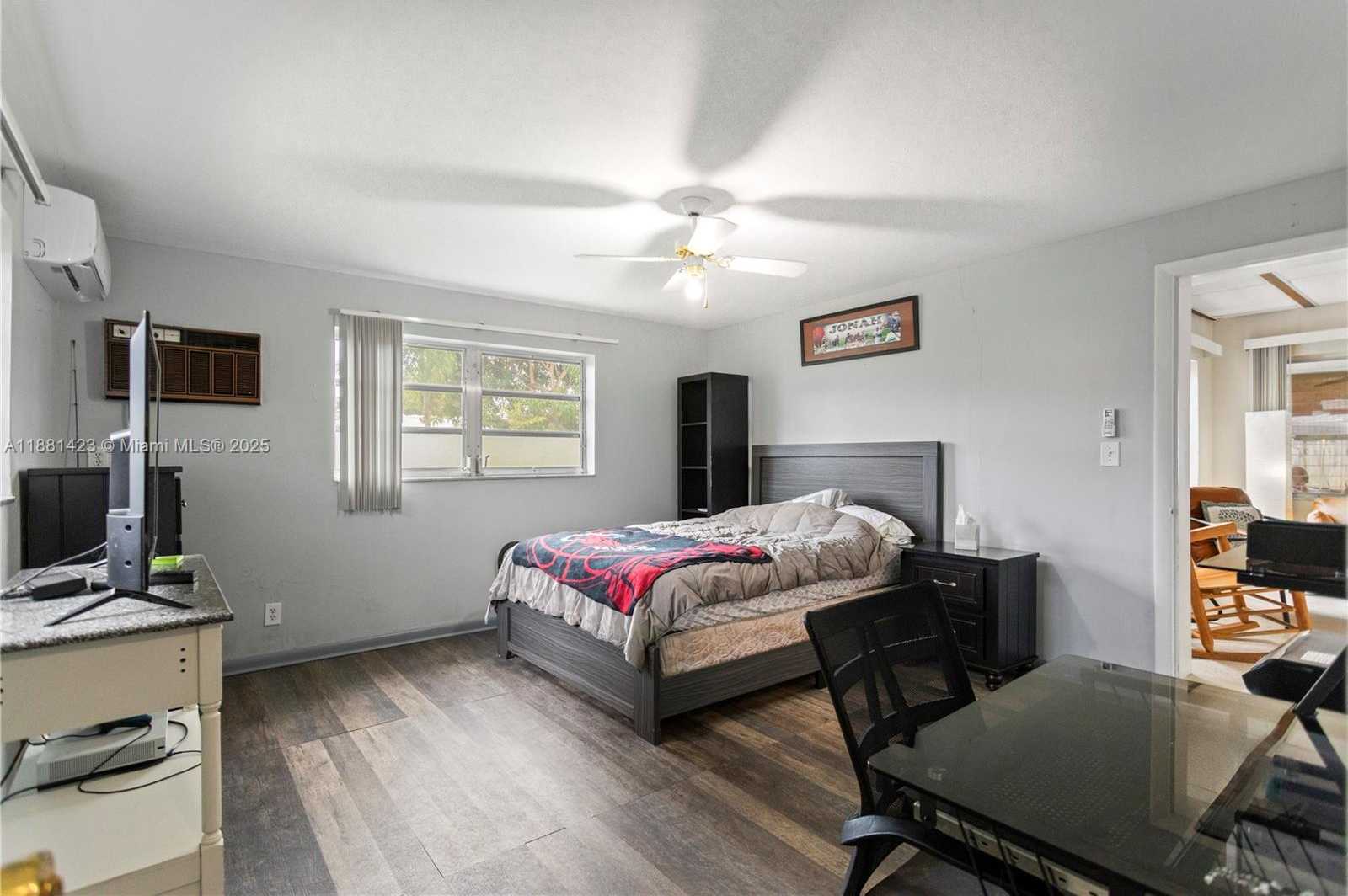Small Image of 3202 TAFT ST, Hollywood Number 46