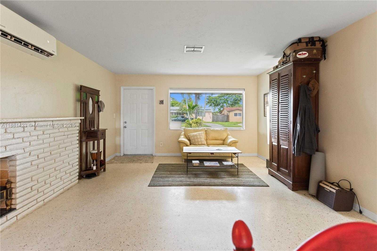 Small Image of 3202 TAFT ST, Hollywood Number 6
