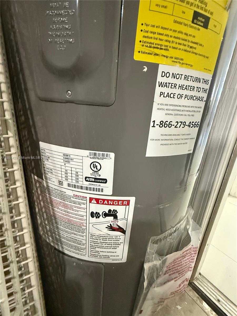 Small Image of 16493 SOUTH WEST 27TH ST, Miramar Number 19