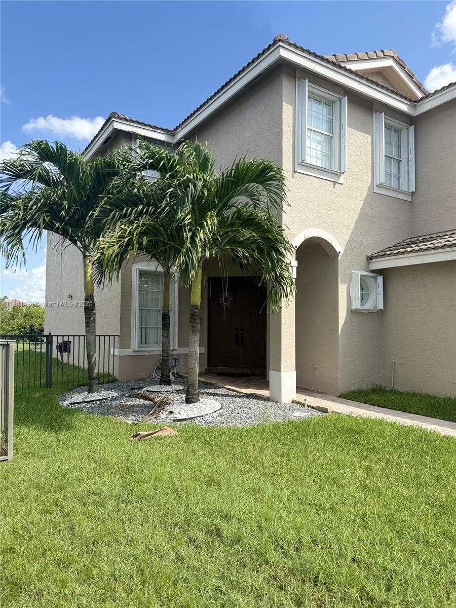 Small Image of 16493 SOUTH WEST 27TH ST, Miramar Number 4