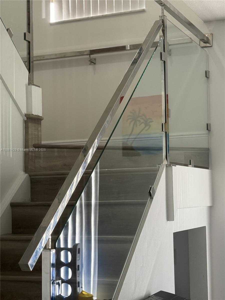 Small Image of 16493 SOUTH WEST 27TH ST, Miramar Number 6