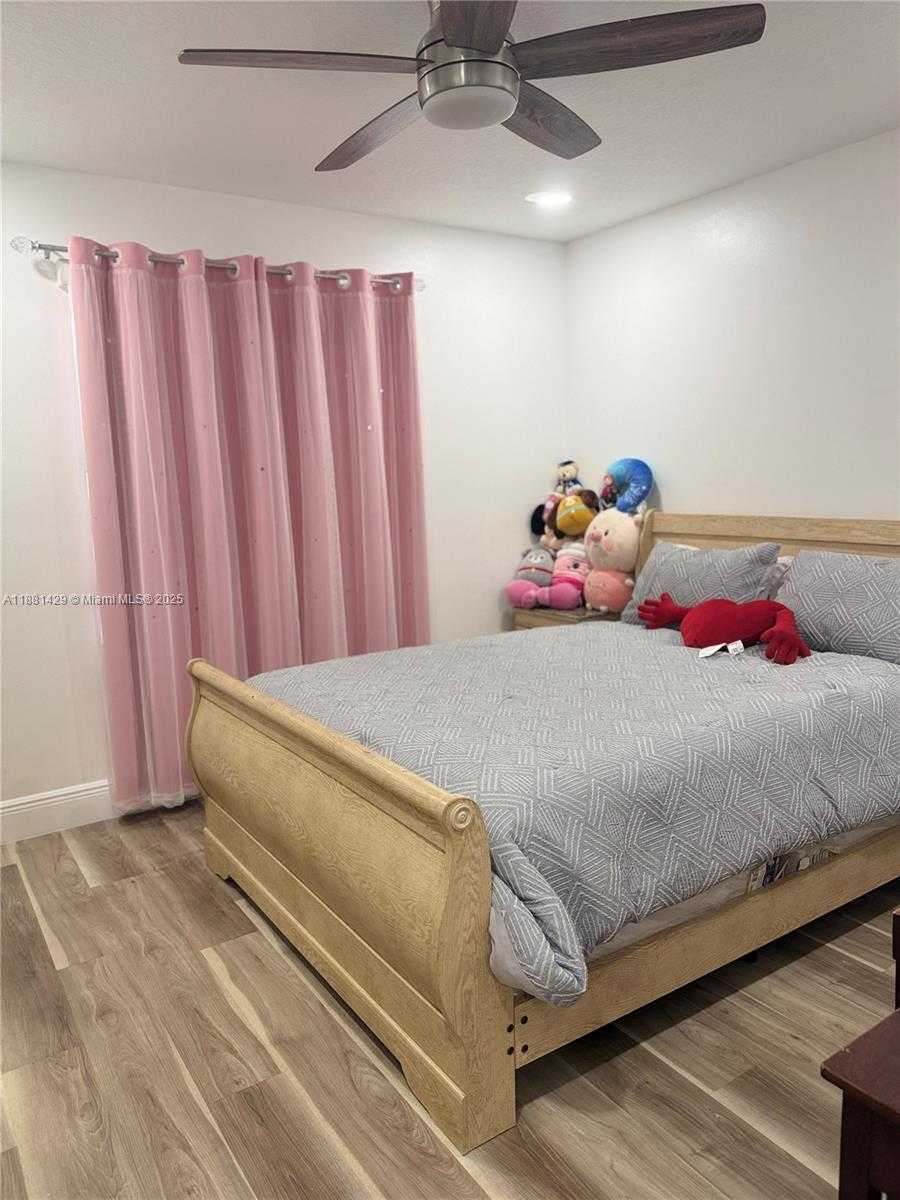 Small Image of 16493 SOUTH WEST 27TH ST, Miramar Number 9