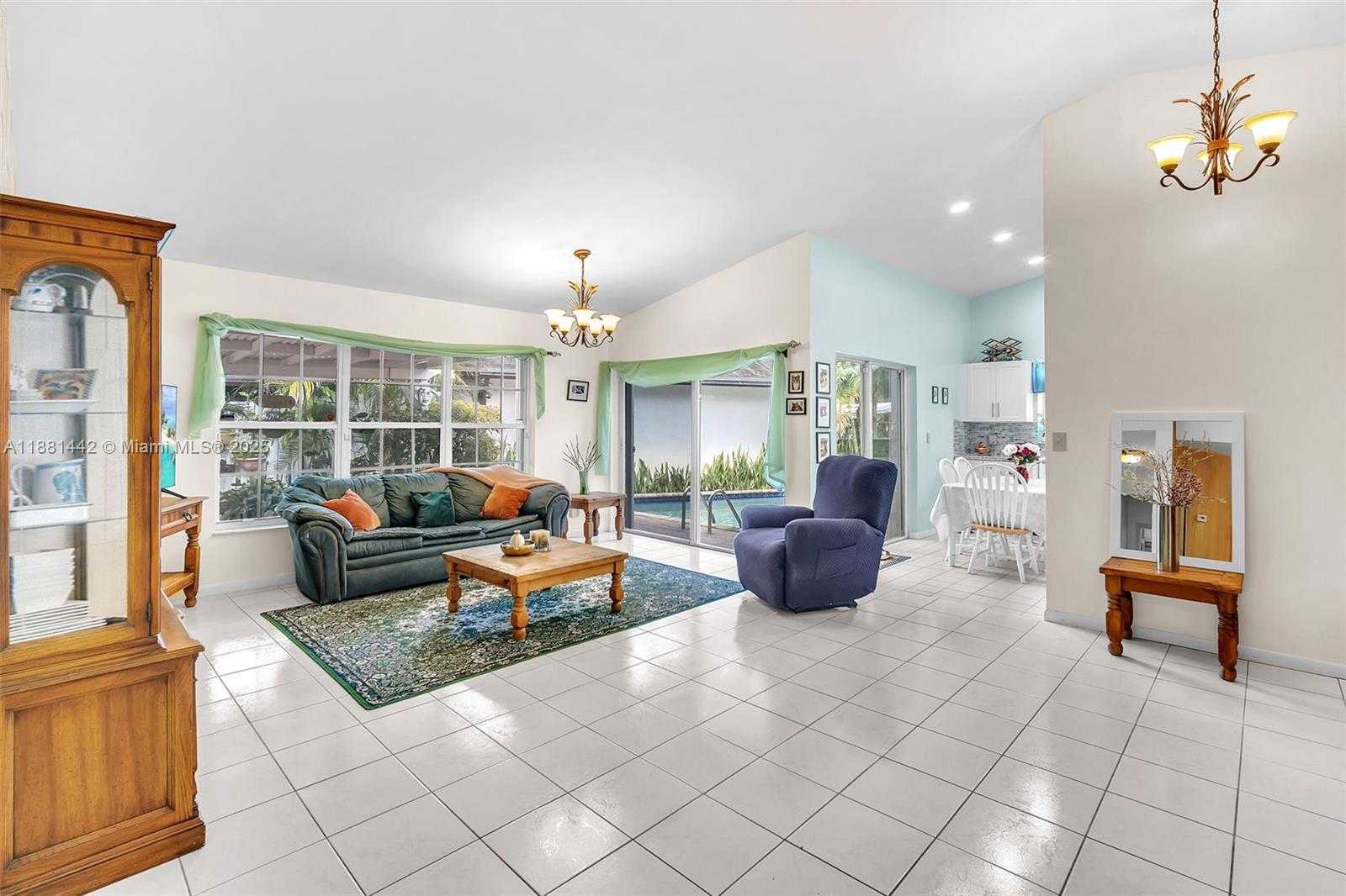 Small Image of 5660 SOUTH WEST 99TH LN, Cooper City Number 5