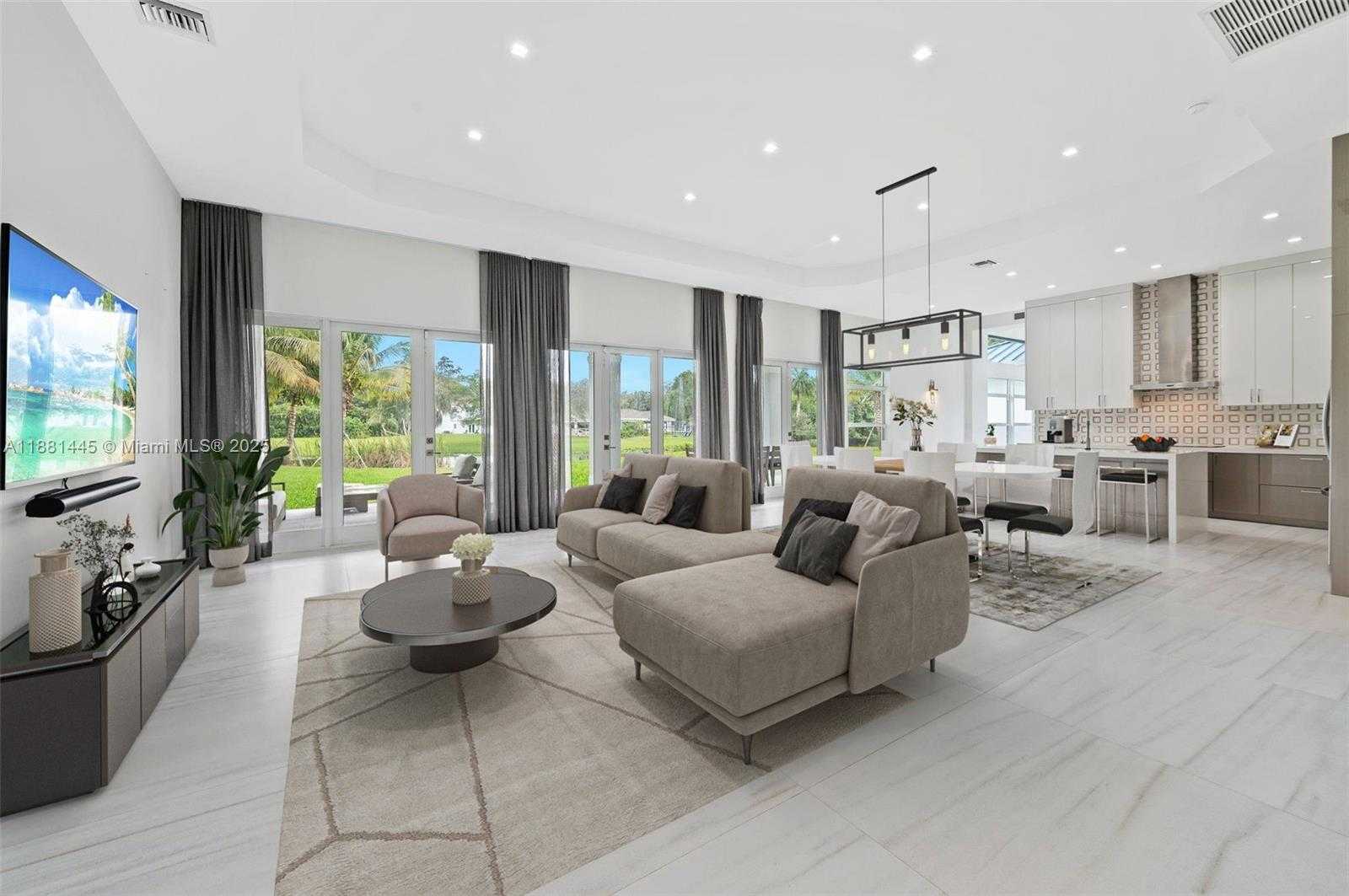 Small Image of 2400 SOUTH WEST 112TH AVE, Davie Number 12