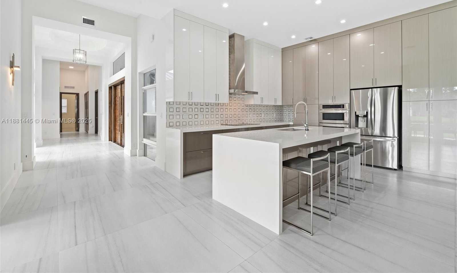 Small Image of 2400 SOUTH WEST 112TH AVE, Davie Number 16