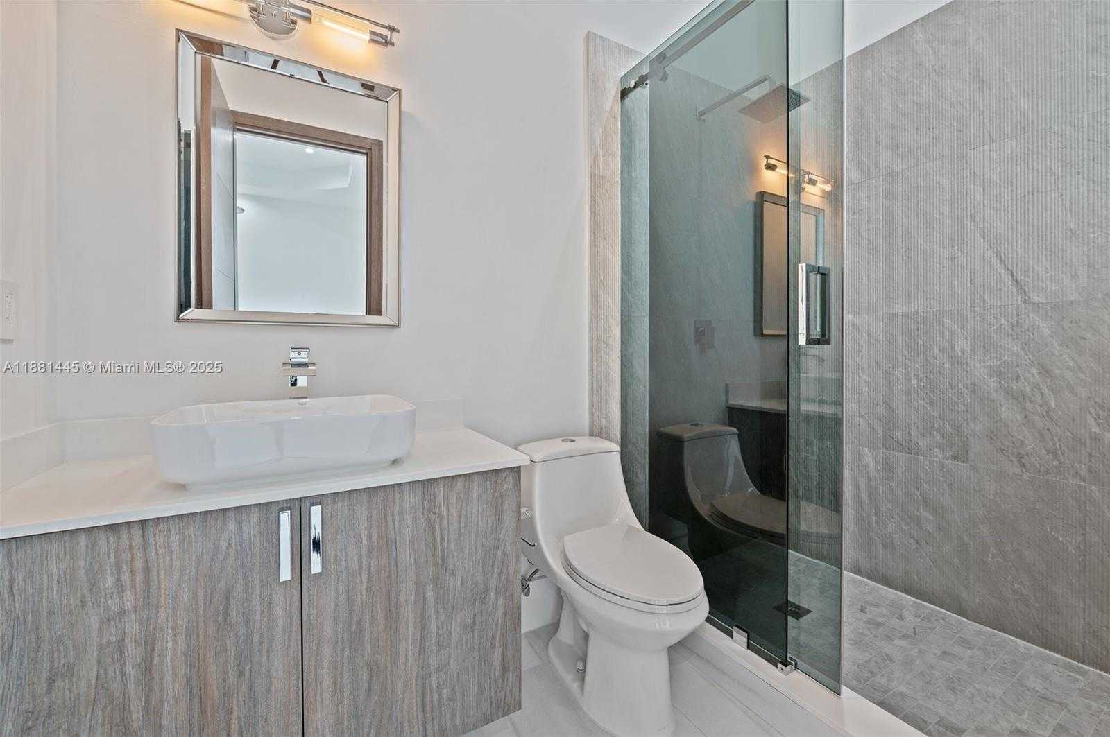 Small Image of 2400 SOUTH WEST 112TH AVE, Davie Number 35